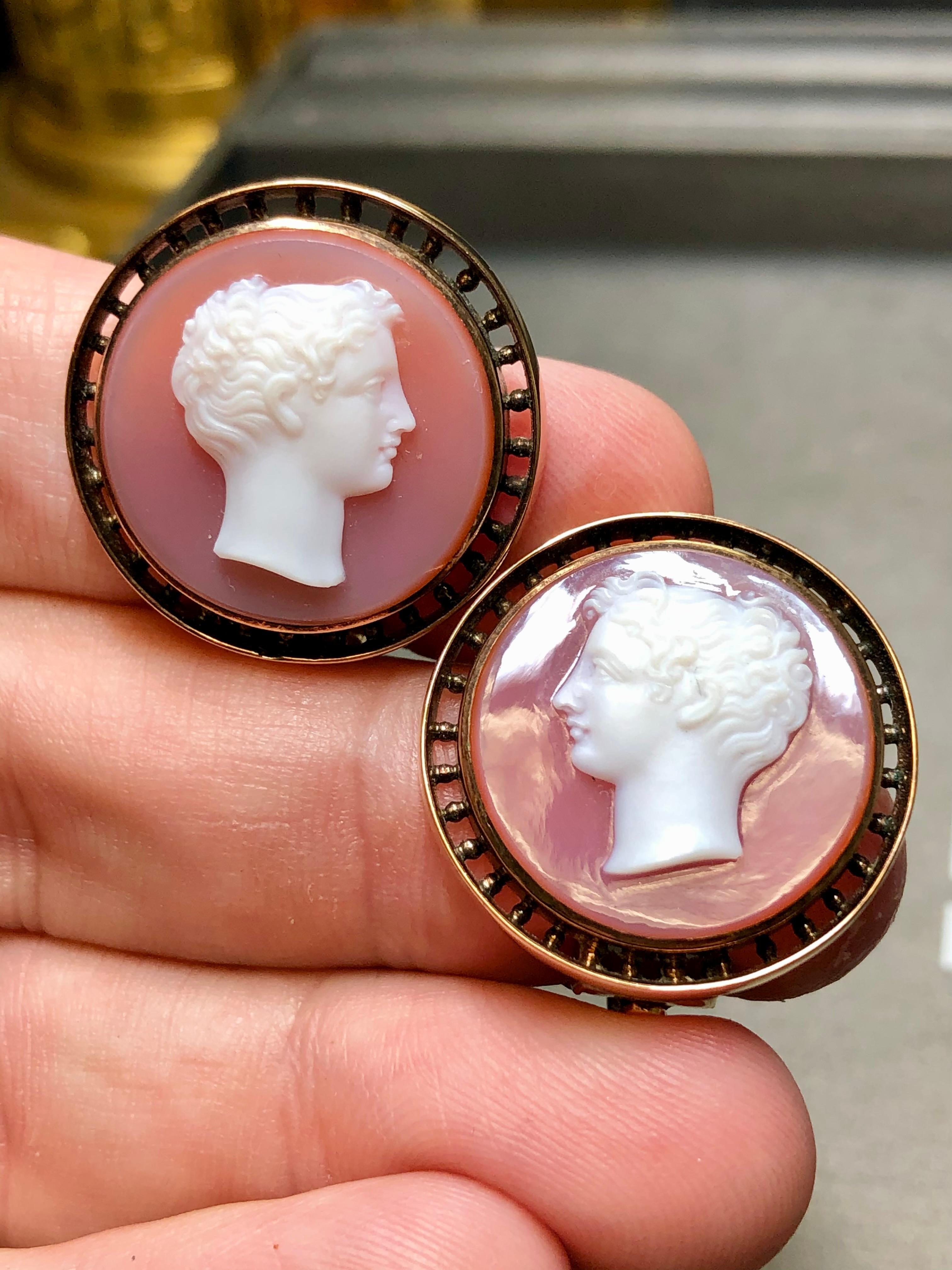 Antique Victorian 18K Carnelian Hardstone Cameo Clip On Huggie Earrings For Sale 1