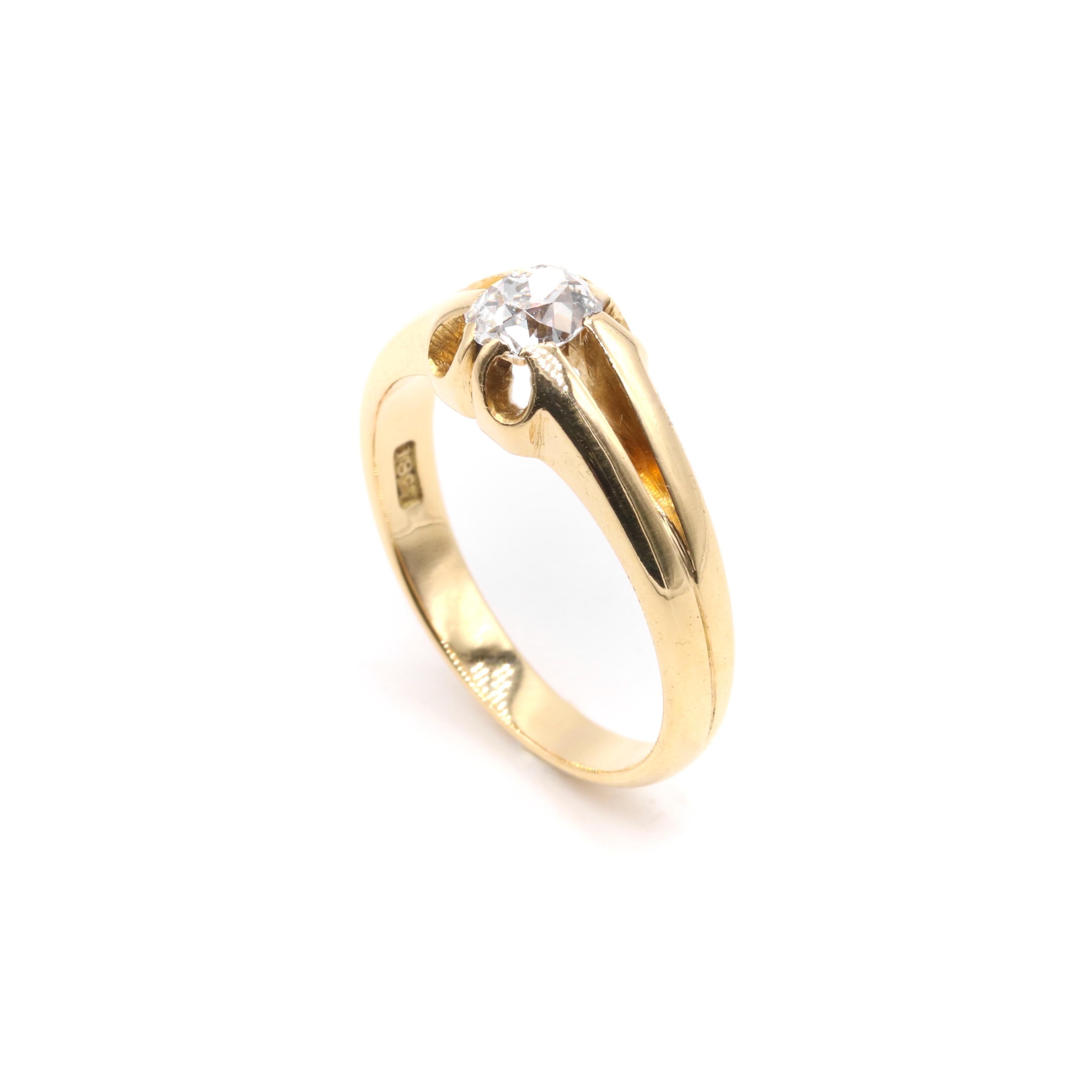 Antique Victorian 18K Gold 0.54ct Old Mine Cut Diamond Solitaire Belcher Ring For Sale 4