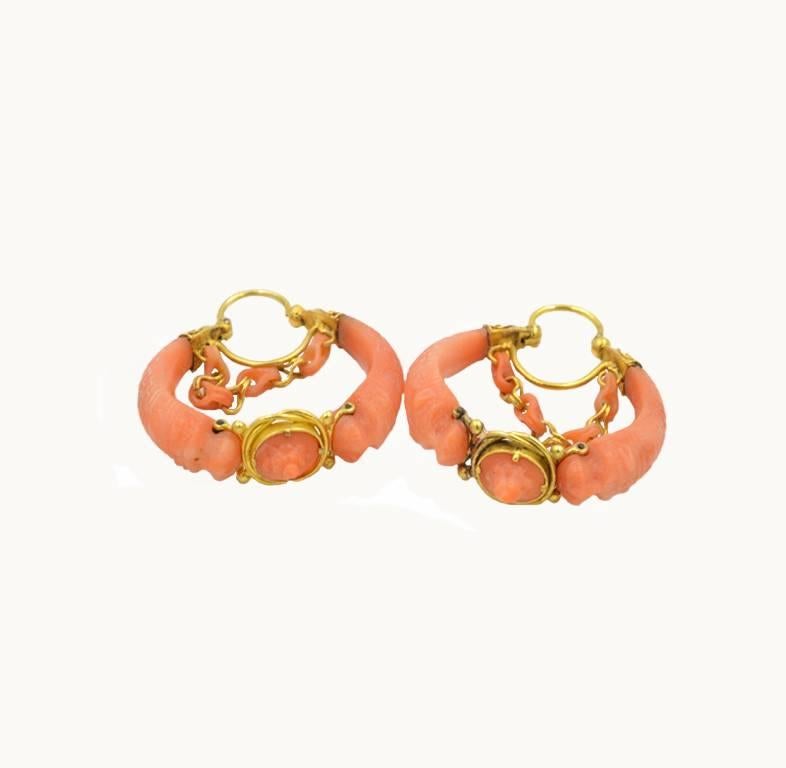 Antique Victorian 18 Karat Gold and Carved Coral Hoop Earrings In Excellent Condition For Sale In Los Angeles, CA
