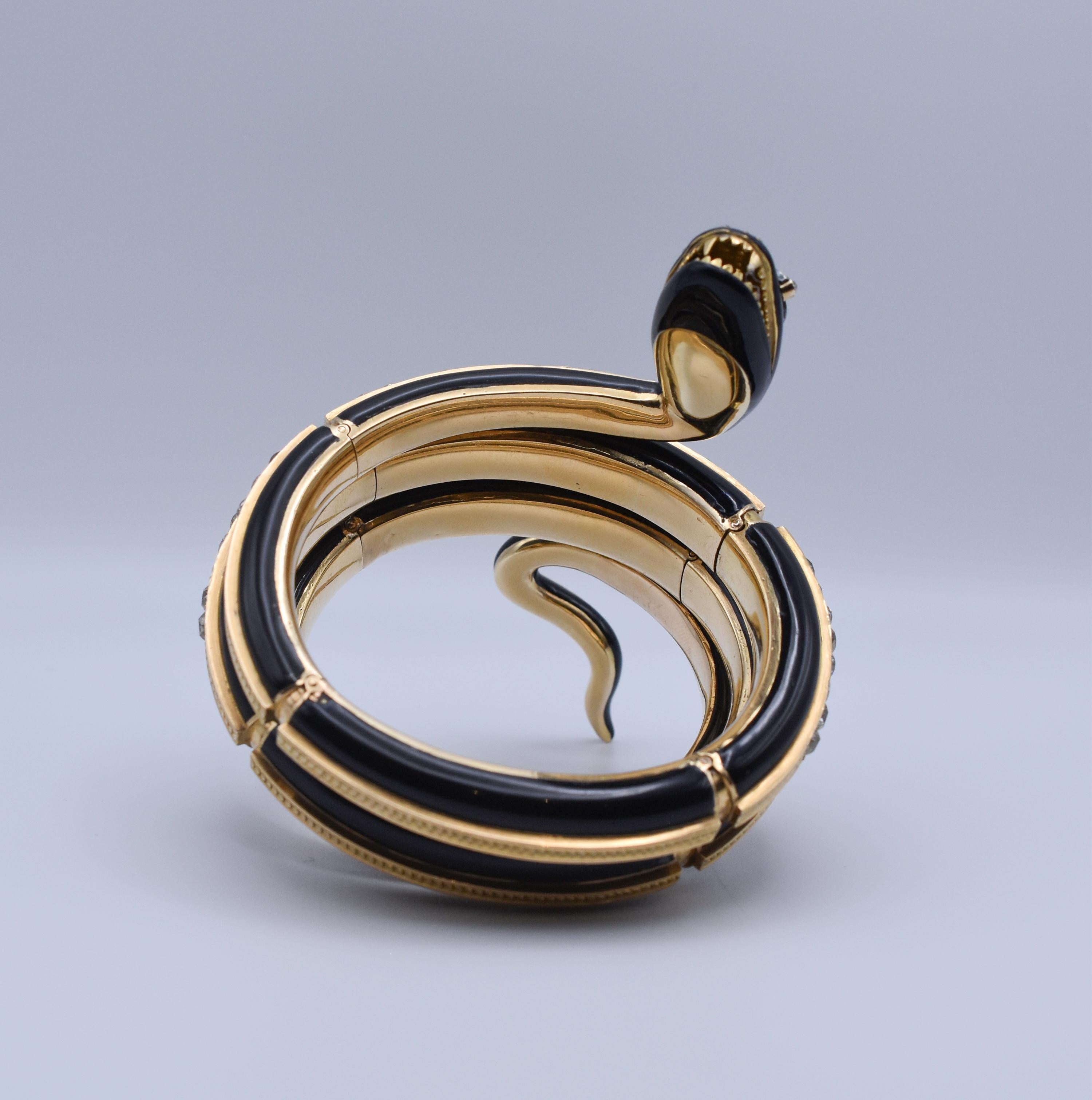 Bracelet serpent victorien ancien en or 18 carats et émail noir avec diamants en vente 2