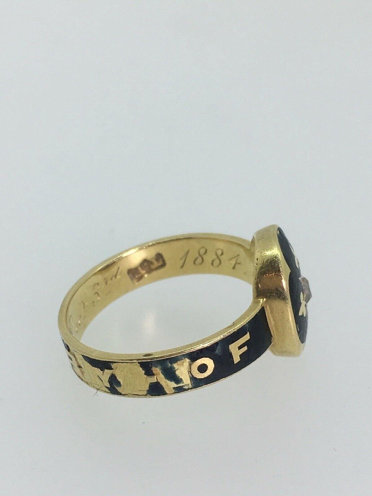 Late Victorian Antique Victorian 18k Gold, Black Enamel & Old Cut Diamond Mourning Ring, C 1884 For Sale
