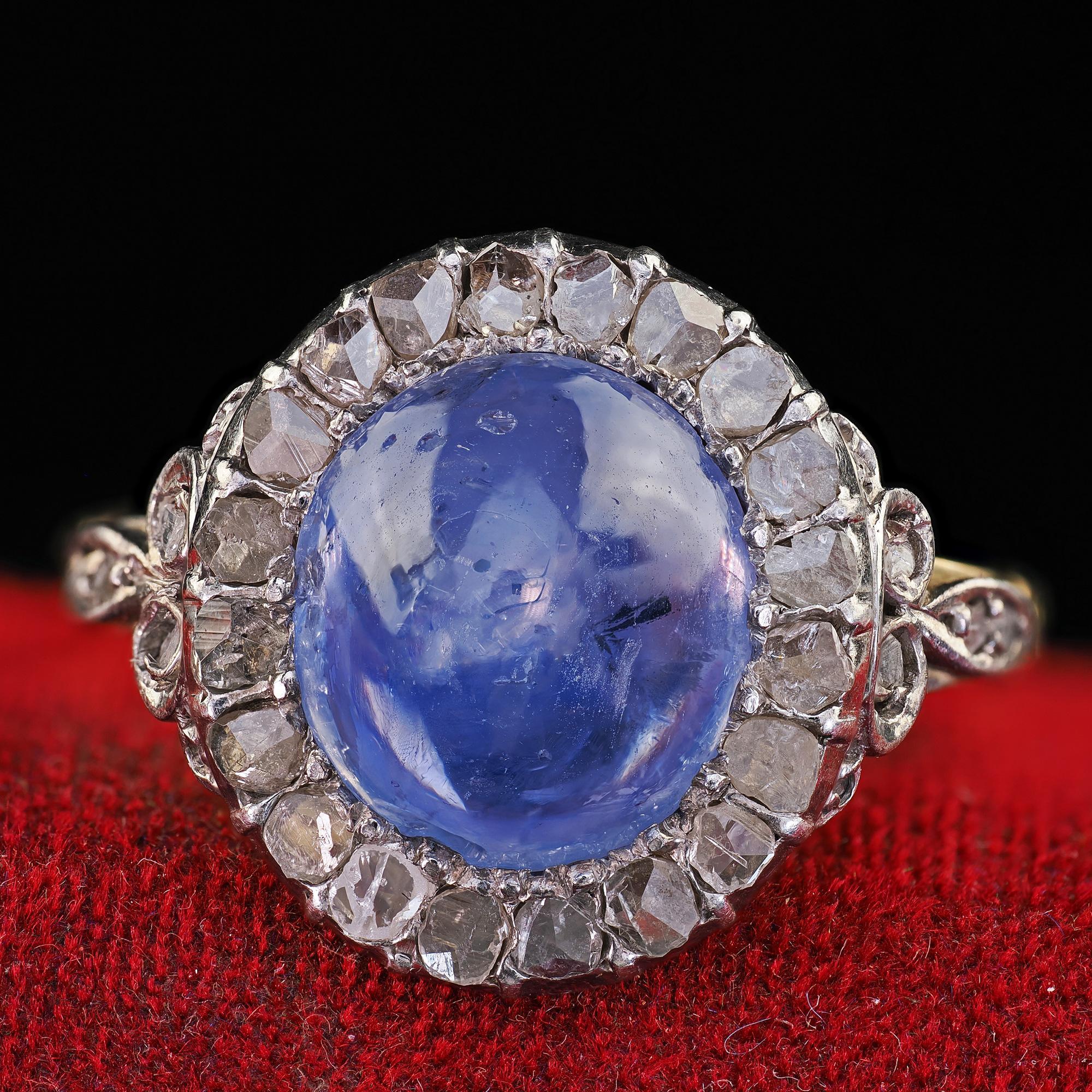 De las mujeres Antiguo anillo de compromiso victoriano de oro de 18 quilates con diamantes talla rosa y zafiro en cabujón en venta