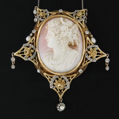 Antique Victorian 18k Gold Carved White Pink Shell Cameo Brooch w/ Diamond Frame