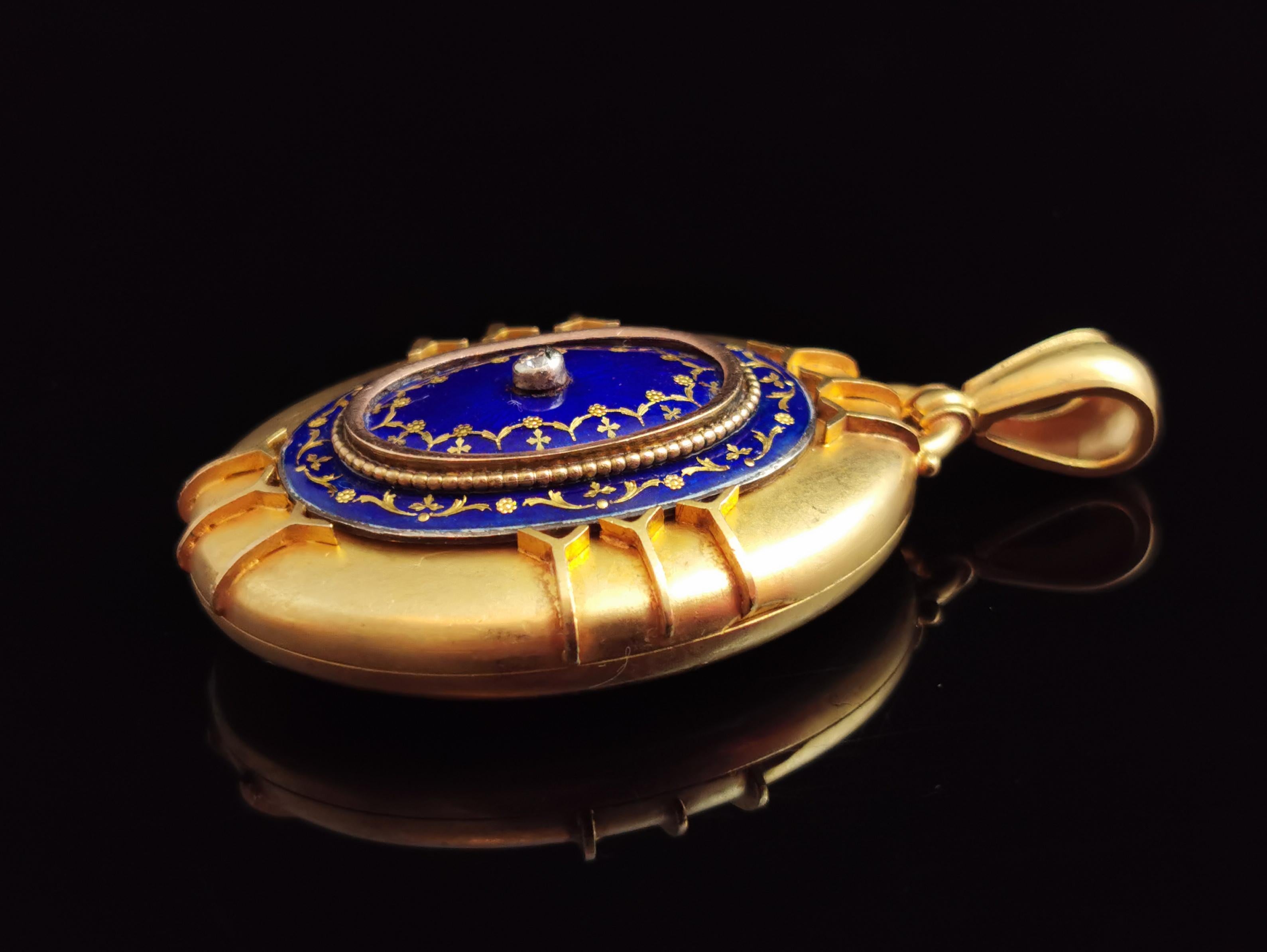 Antique Victorian 18k Gold Diamond and Blue Enamel Locket Pendant For Sale 2