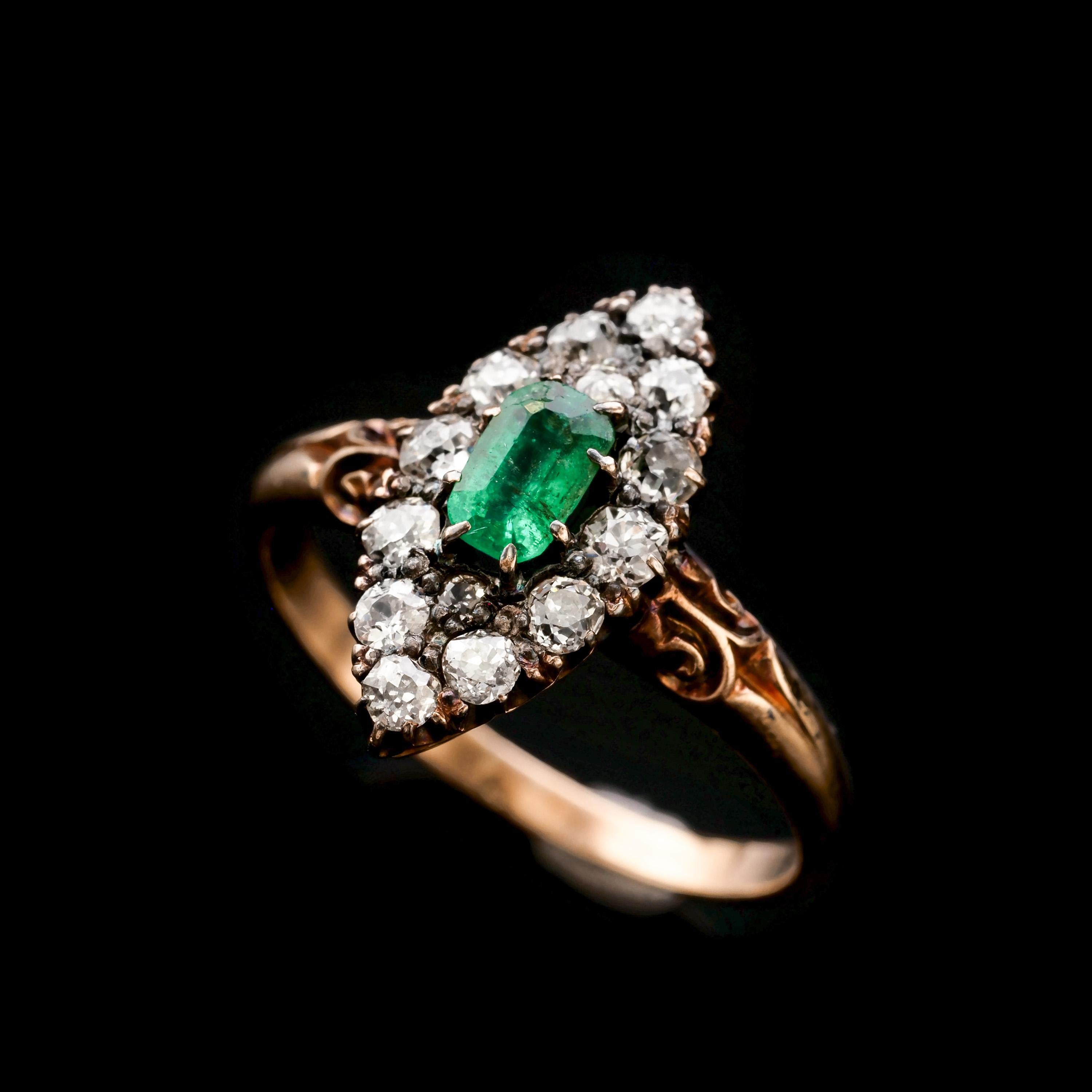 Antique Victorian 18K Gold Emerald & Diamond Navette Cluster Ring - c.1880 For Sale 2