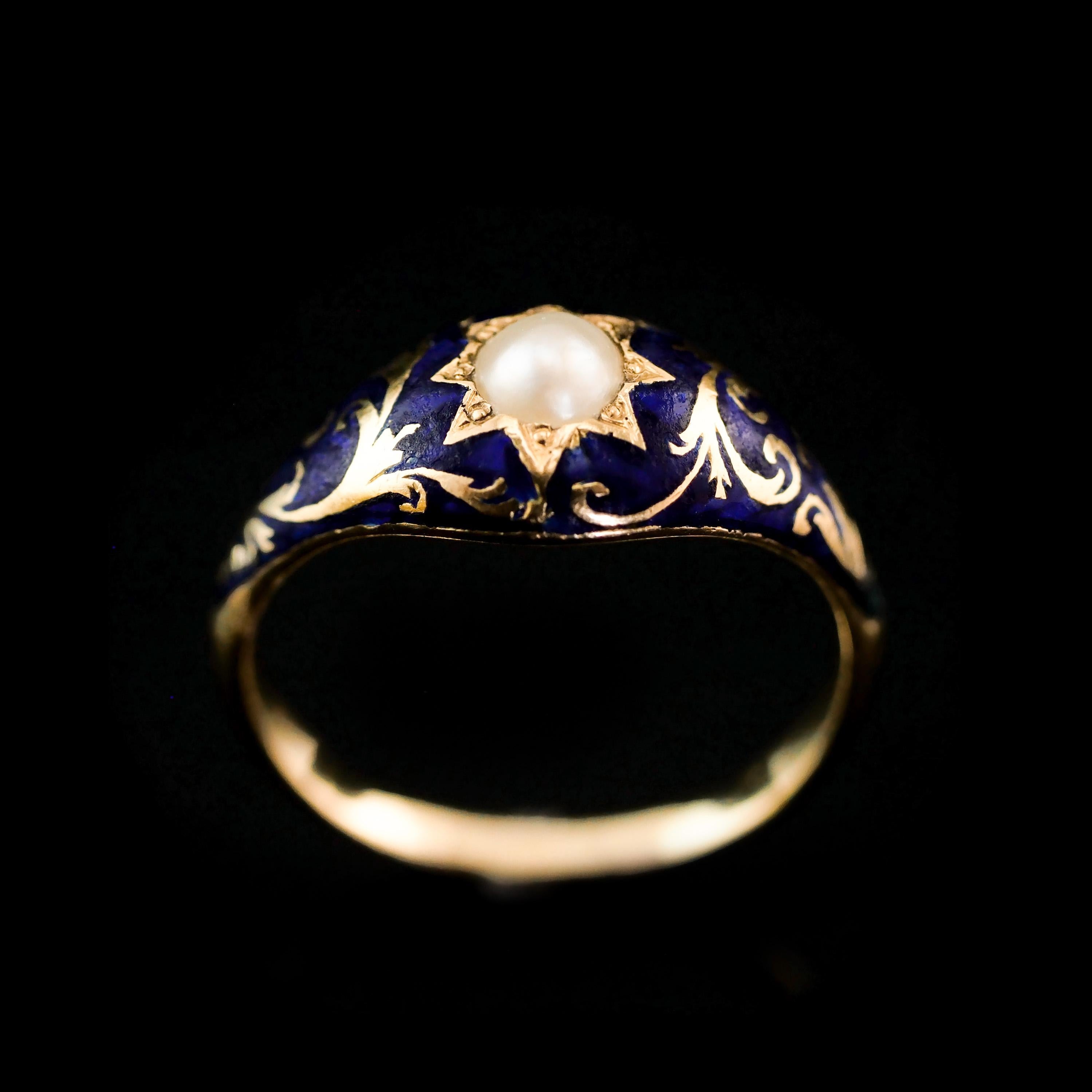 gold enamel ring