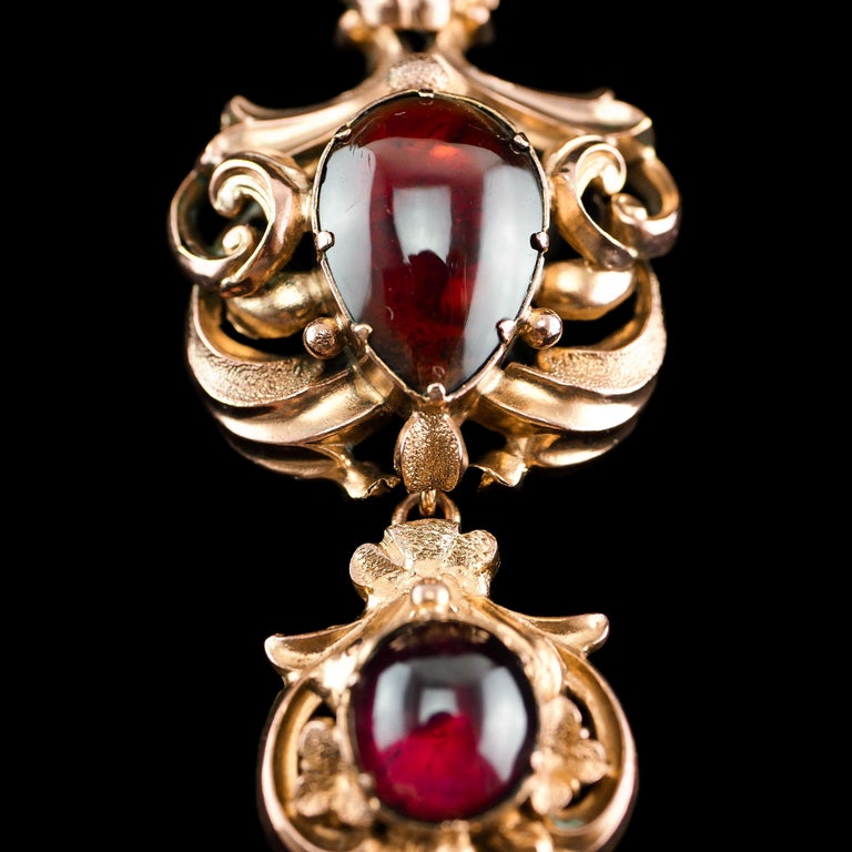 Victorian hand made gold with carbuncle garnet accent pendant necklace main image 1