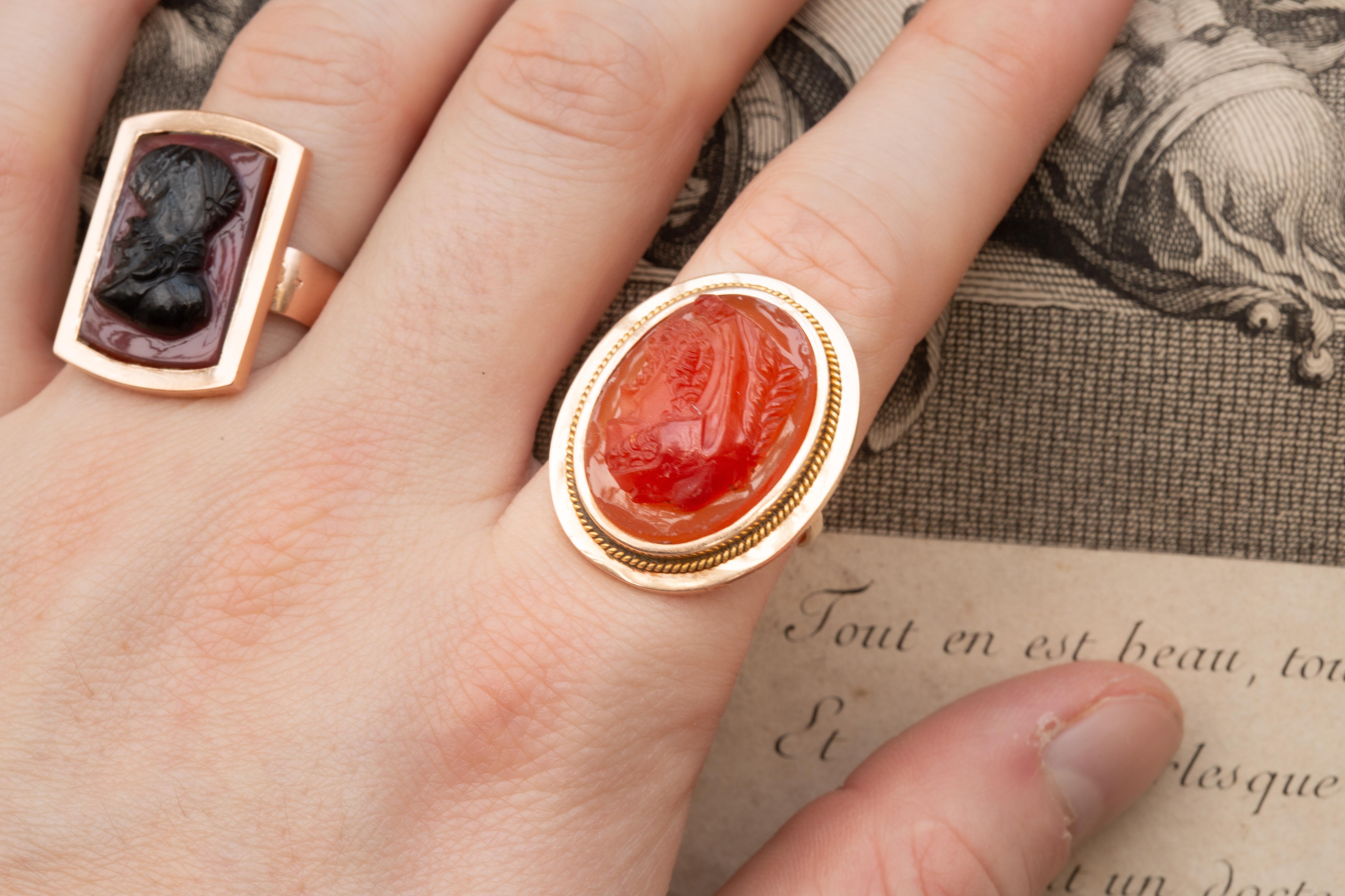 Antique Victorian 18k Gold Hardstone Agate Intaglio Cameo Ring Bust of Hercules 7