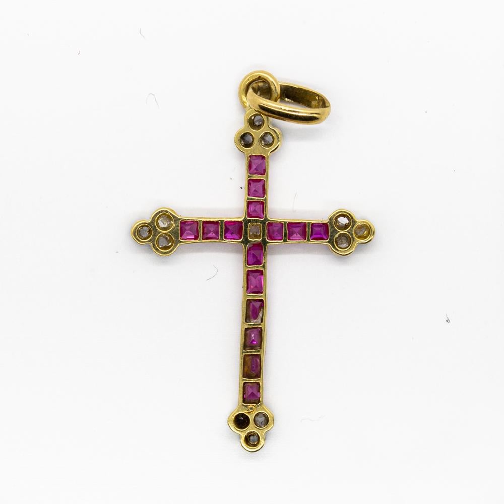 Antique Victorian 18 Karat Gold Natural Rubies and Diamonds Cross In Excellent Condition For Sale In Miami, FL