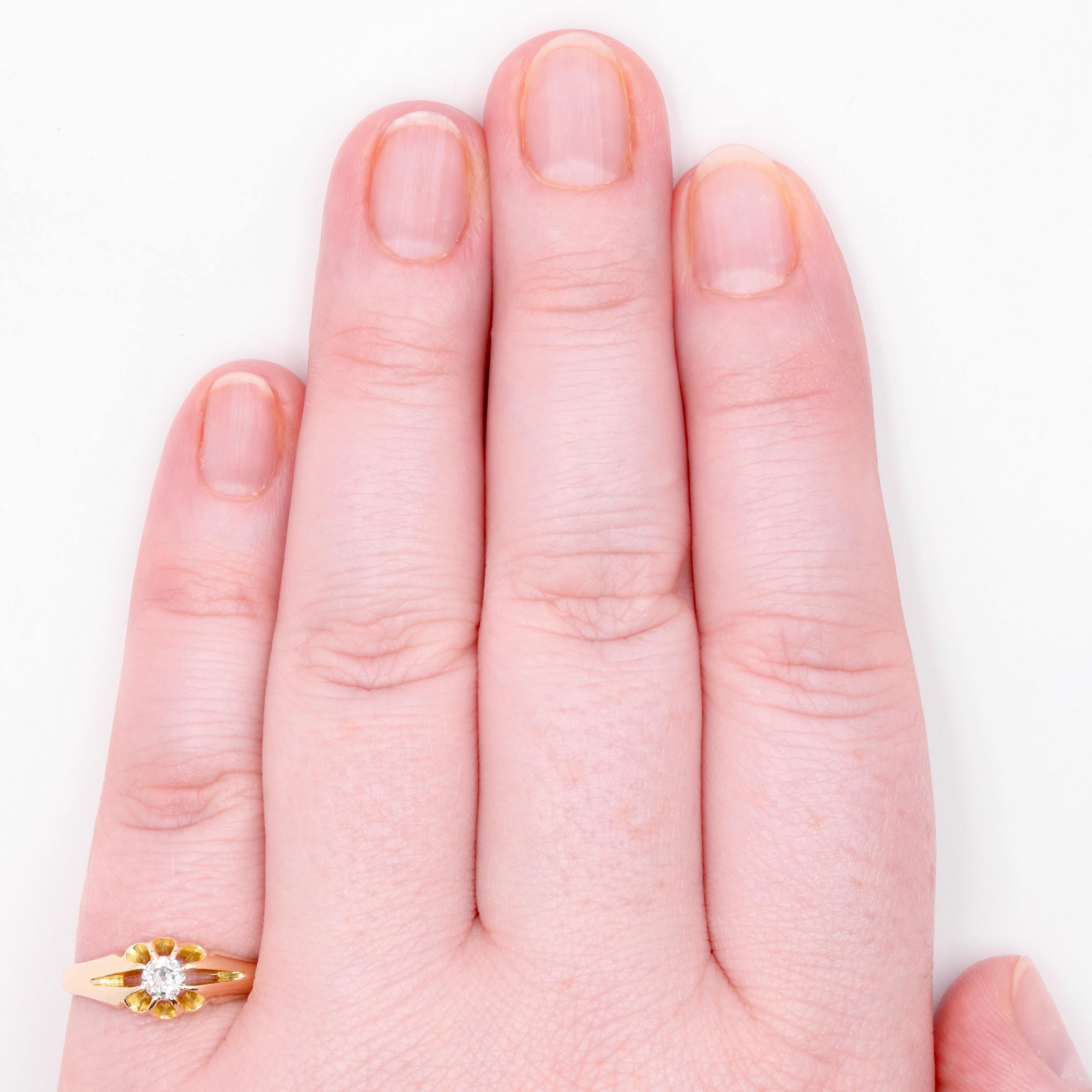 Bague ceinture solitaire victorienne ancienne en or 18 carats avec diamants taille vieille Europe en vente 3