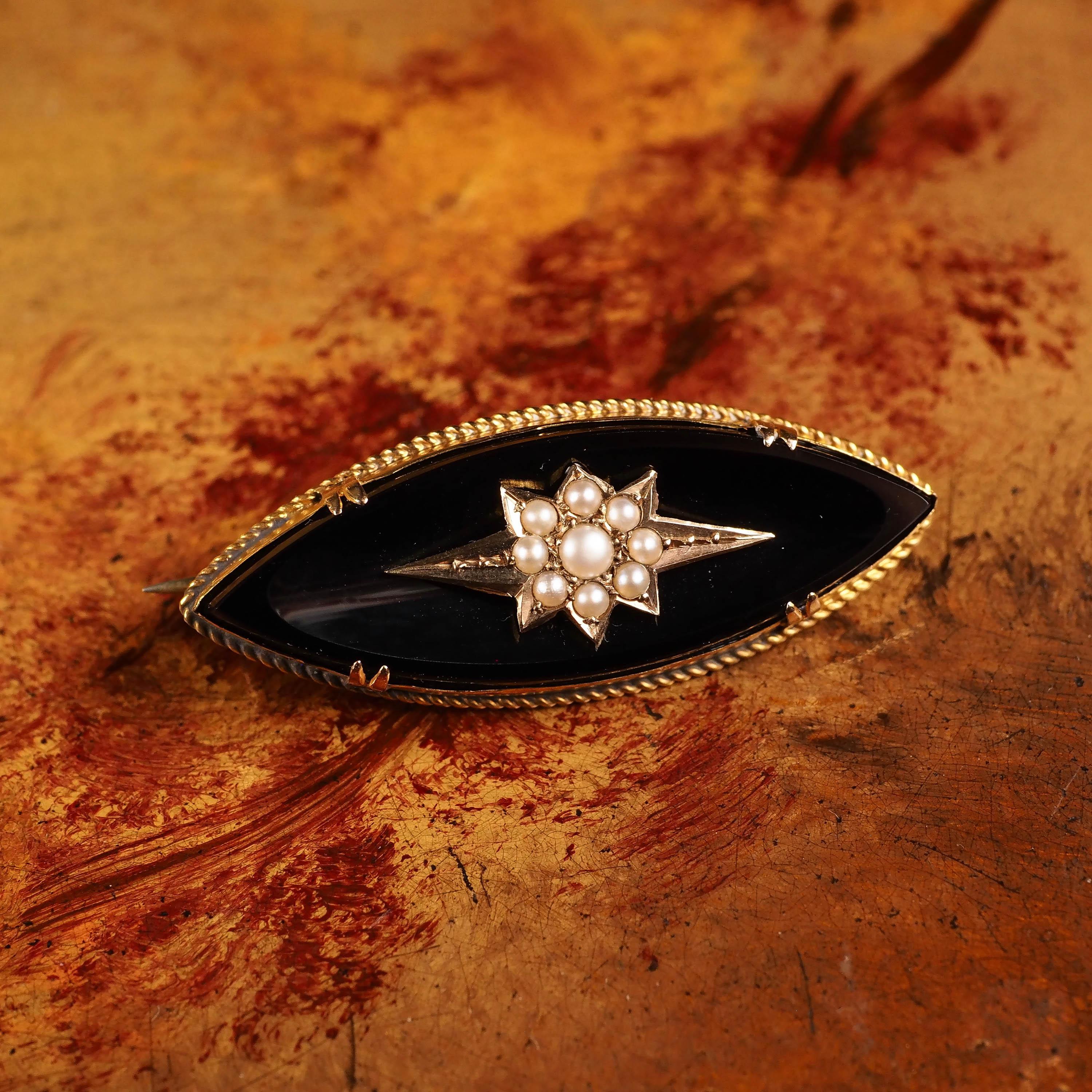 Antique Victorian 18k Gold Onyx & Pearl Star Brooch, circa 1890 For Sale 1