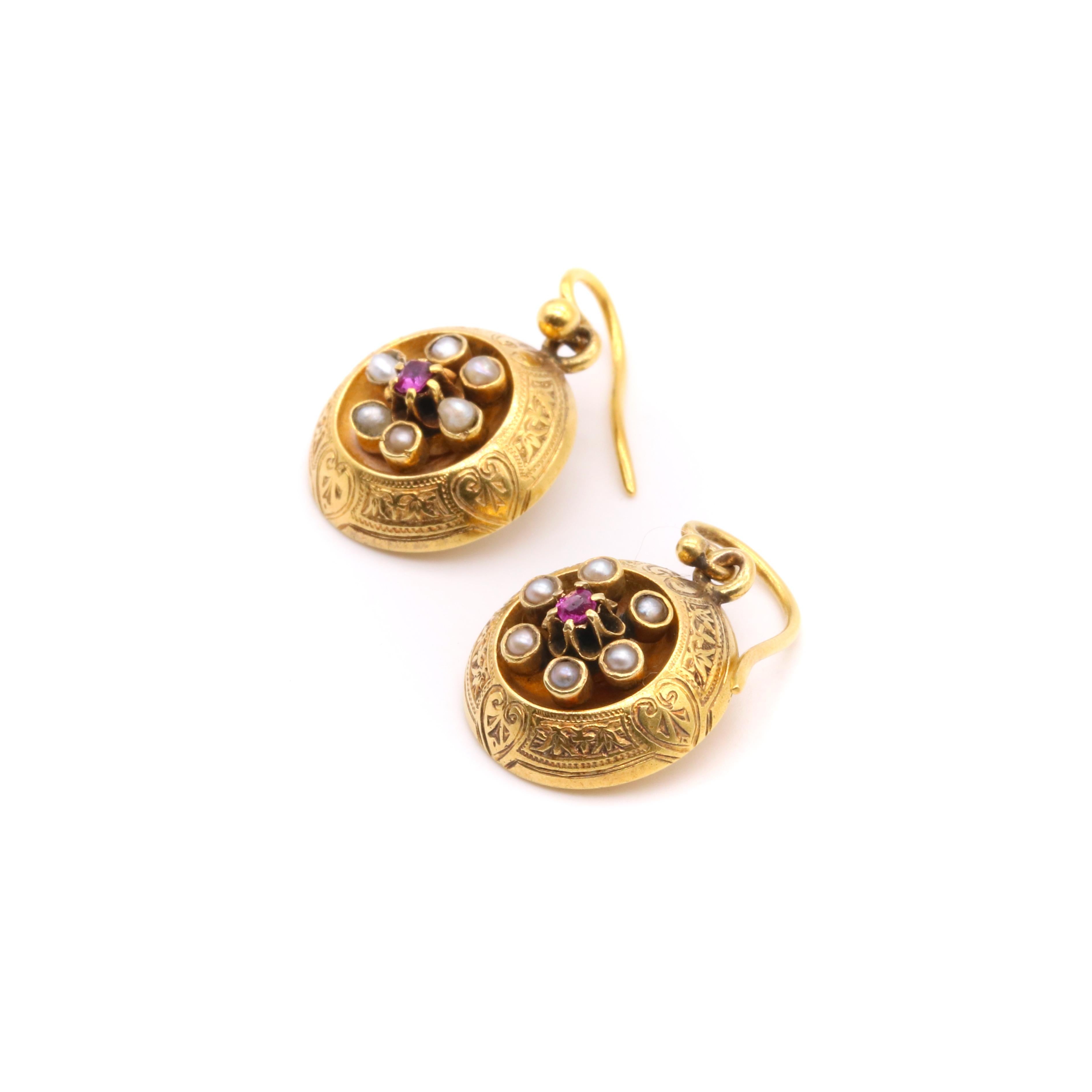 Antique Victorian 18K Gold Ruby & Pearl Engraved Bracelet, Brooch & Earrings Set For Sale 4