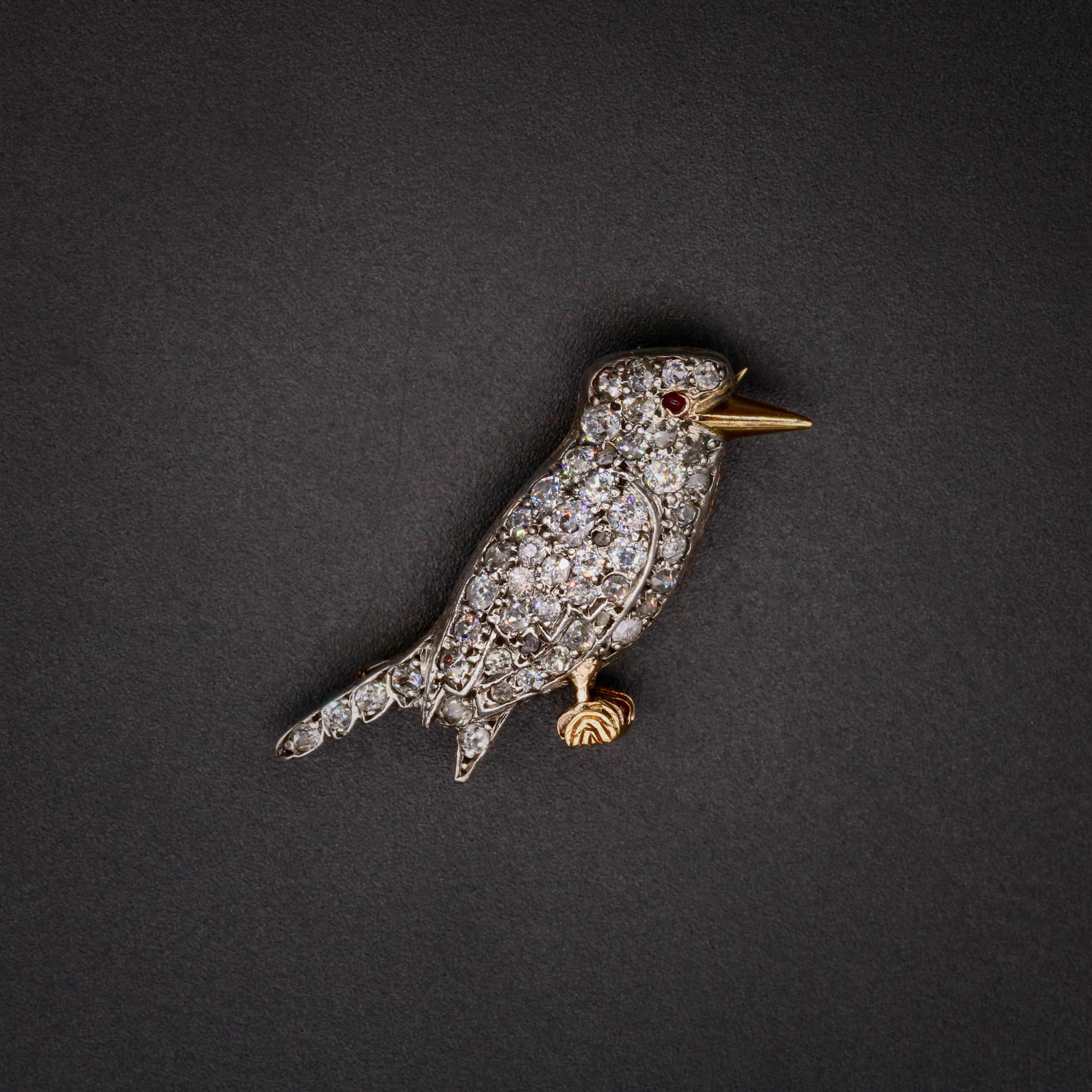 Antike viktorianische Kookaburra-Vogelbrosche, 18 Karat Gold & Silber 1 Karat Diamant & Rubin im Angebot 2