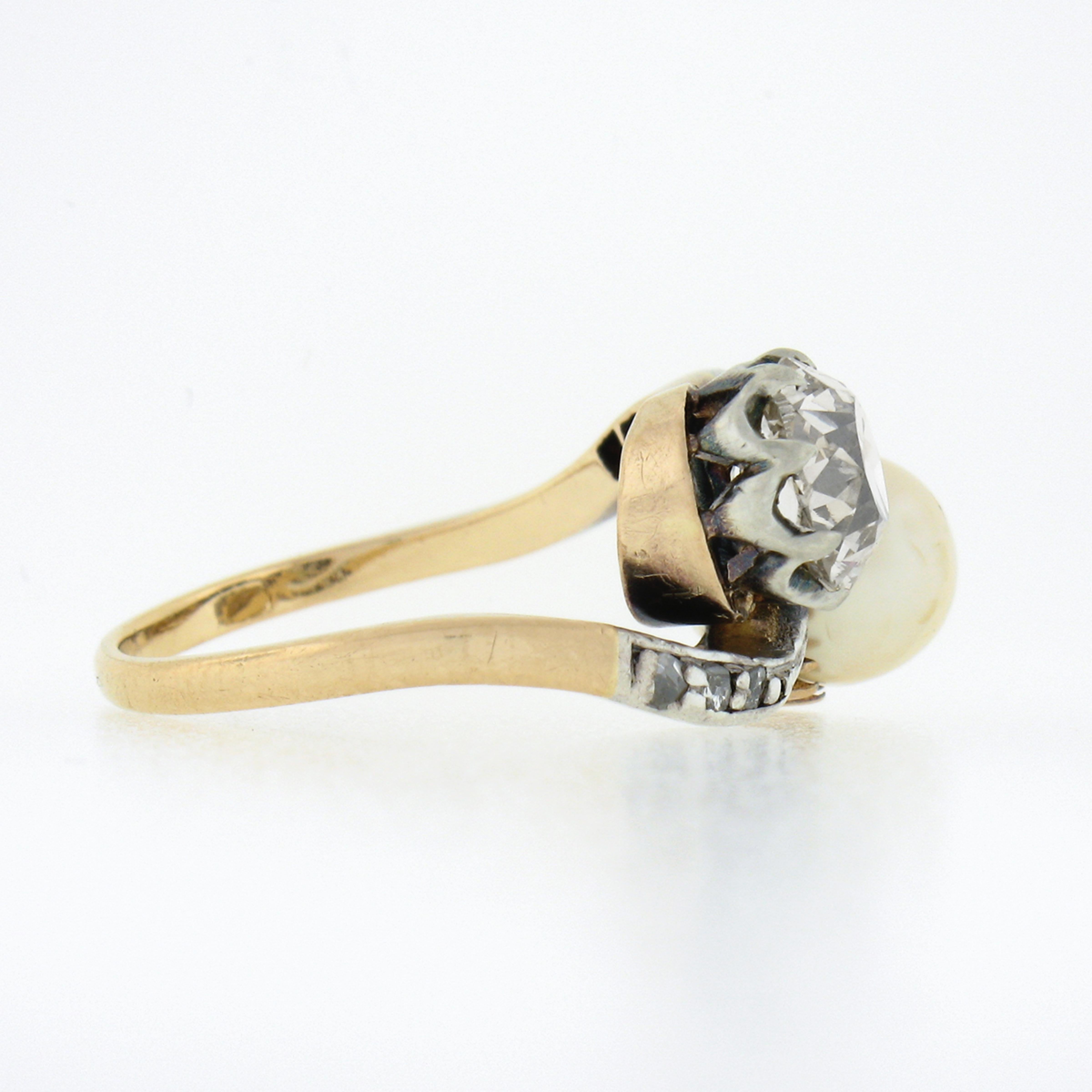 Bague bypass victorienne ancienne en or 18 carats et argent avec diamant coussin de taille vieille mine et perle Bon état - En vente à Montclair, NJ