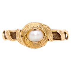 Bague de deuil victorienne ancienne en or 18 carats avec perles en forme de tourbillon, James Platt Esq