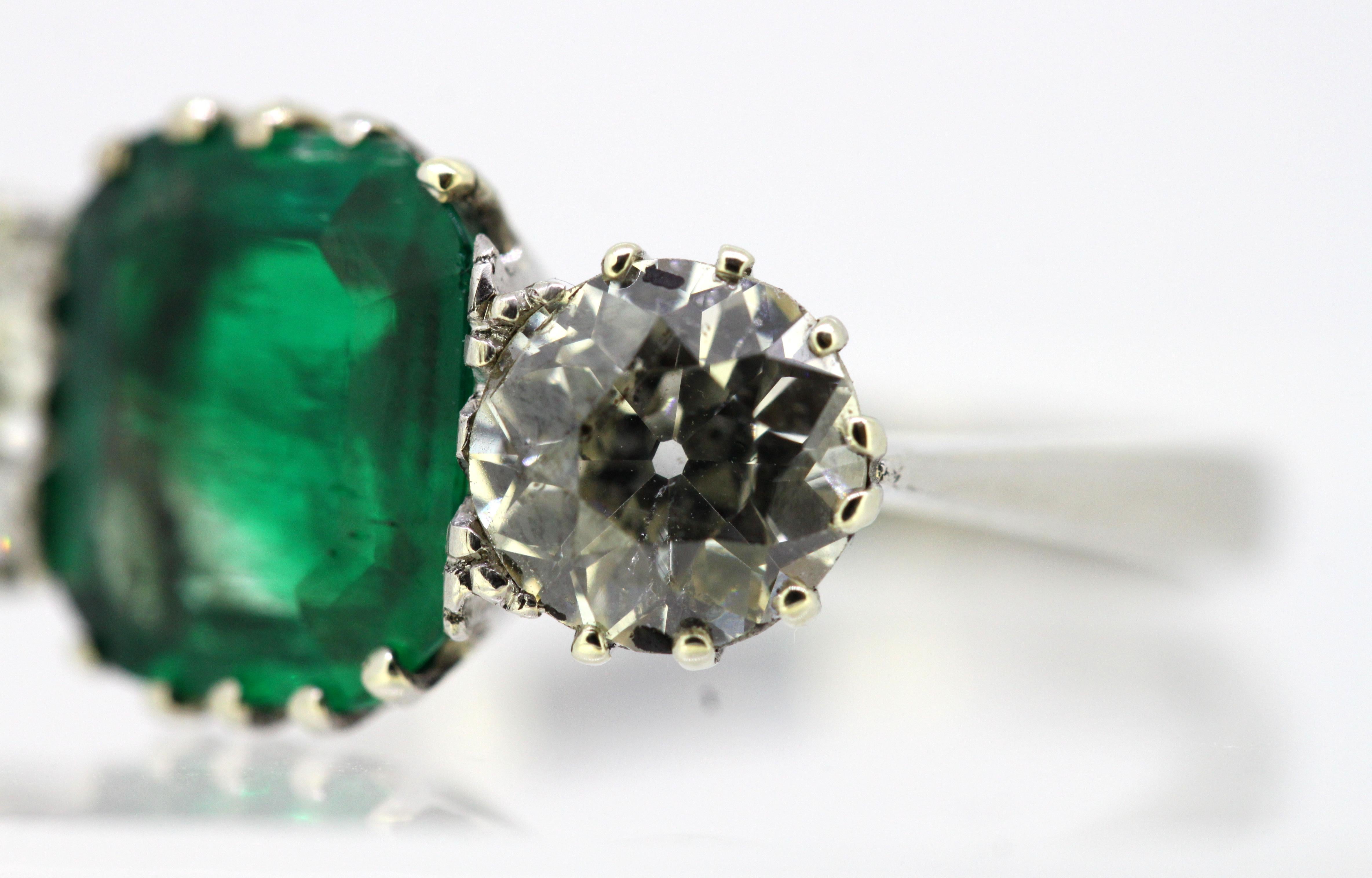 Antique Victorian 18 Karat Gold Three-Stone Emerald and Diamond Ring, England 7