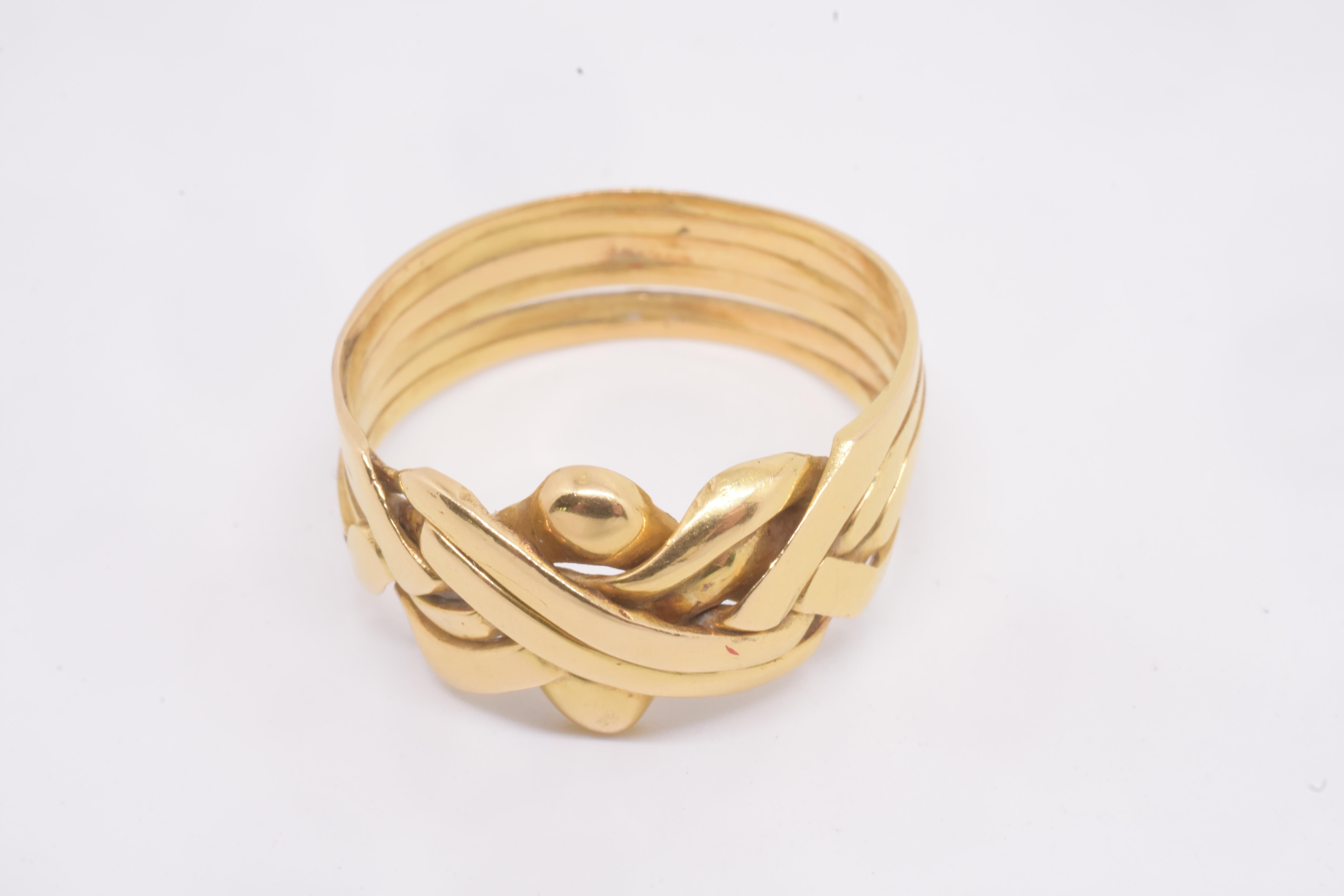 Ancienne bague victorienne 18K en forme de puzzle en vente 3