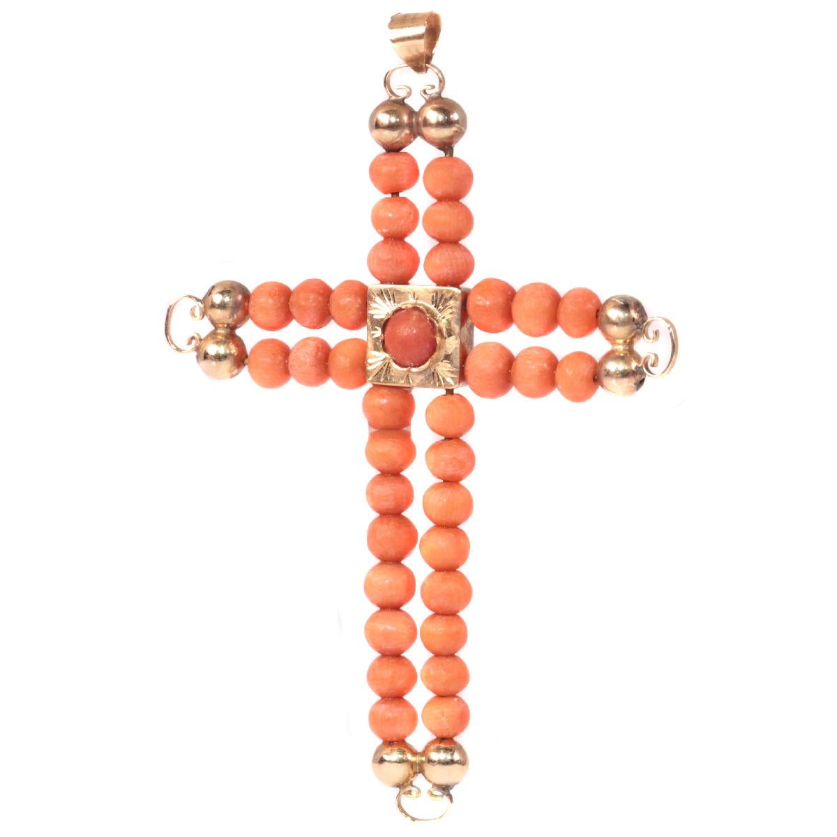 Antique Victorian 18 Karat Rose Gold Cross with Blood Coral Beads, 1870s In Excellent Condition For Sale In Antwerp, BE