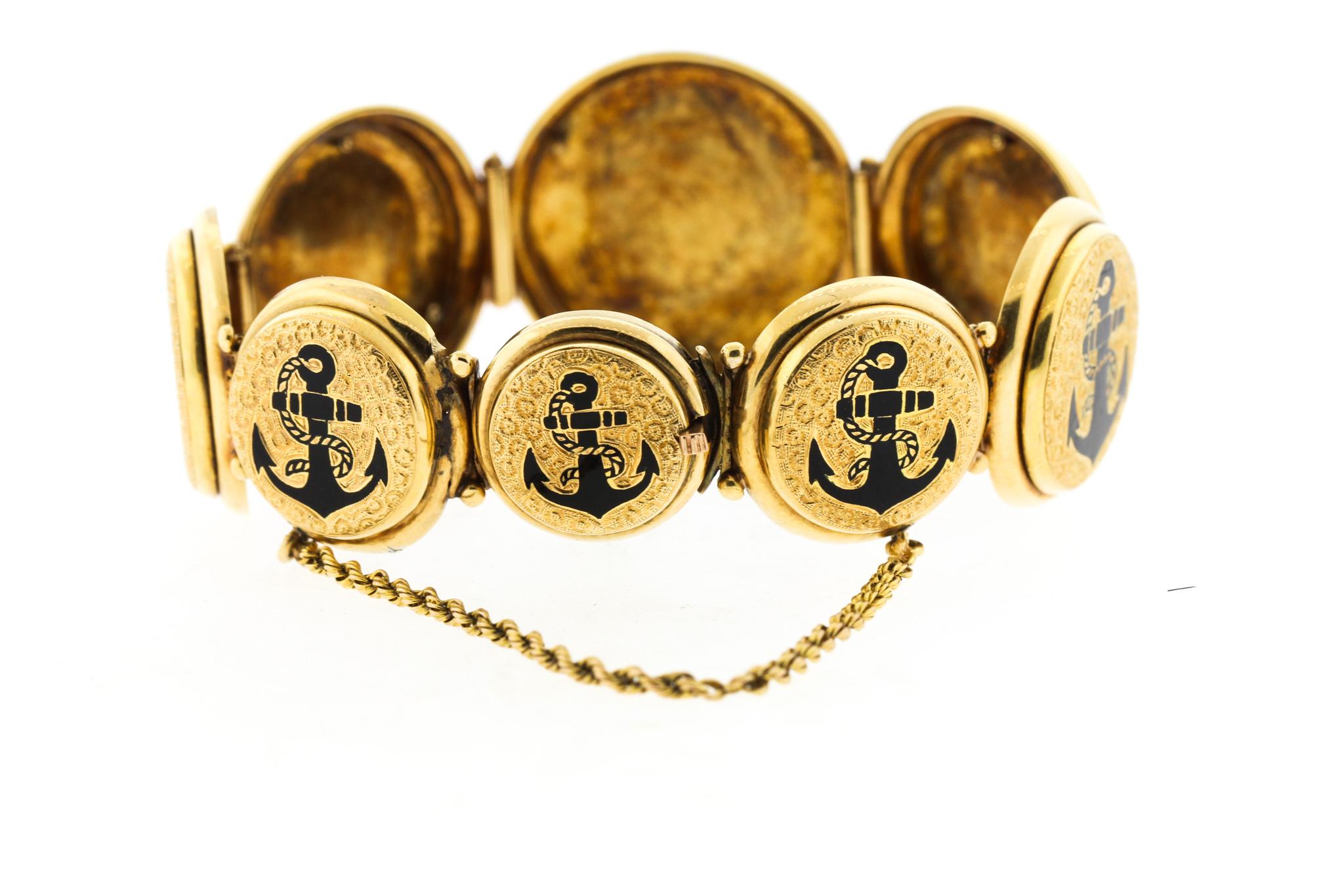Antique Victorian 18 Karat Tracery Enamel Anchor Bracelet In Good Condition For Sale In New York, NY