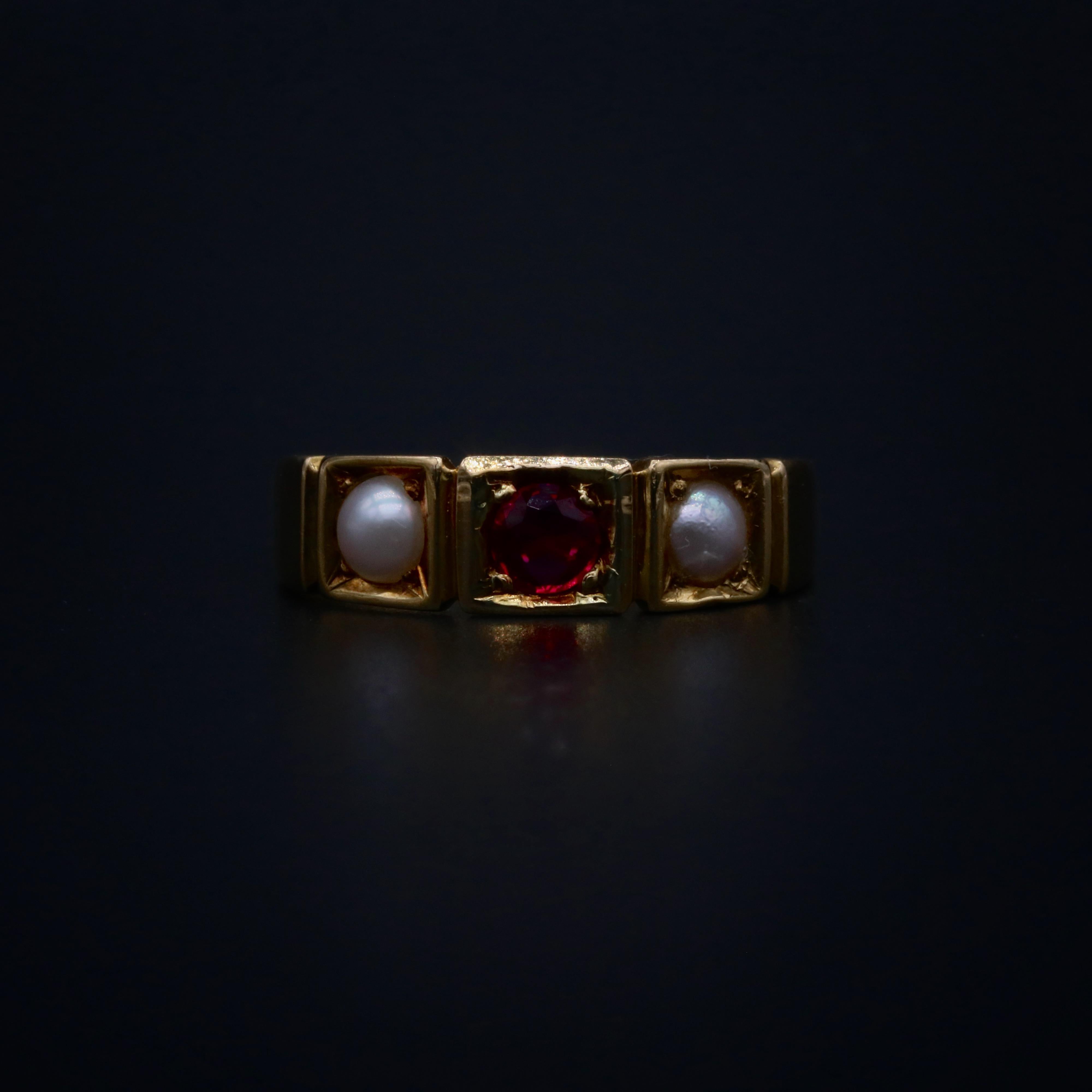 Round Cut Antique Victorian 18K Yellow Gold 0.31ct Ruby and Pearl Trilogy Band Ring For Sale