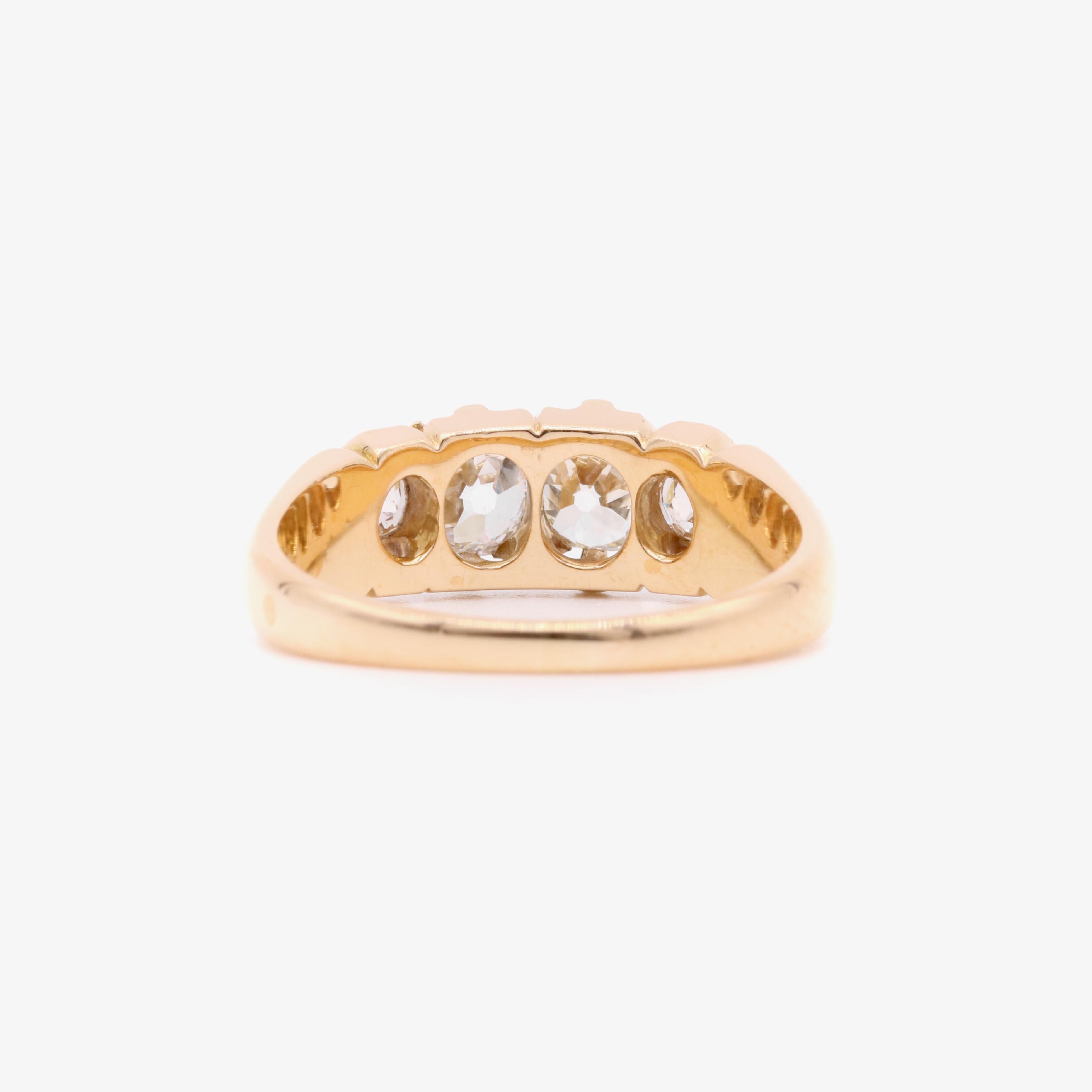 da uomo o donna Antico anello vittoriano in oro giallo 18 carati con diamante Old Mine Cut da 1,2 carati e 4 pietre in vendita