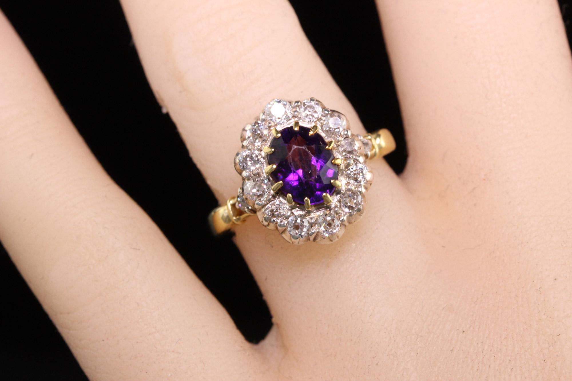 Antiker viktorianischer Verlobungsring aus 18 Karat Gelbgold mit Amethyst und Diamant im alten Minenschliff Damen