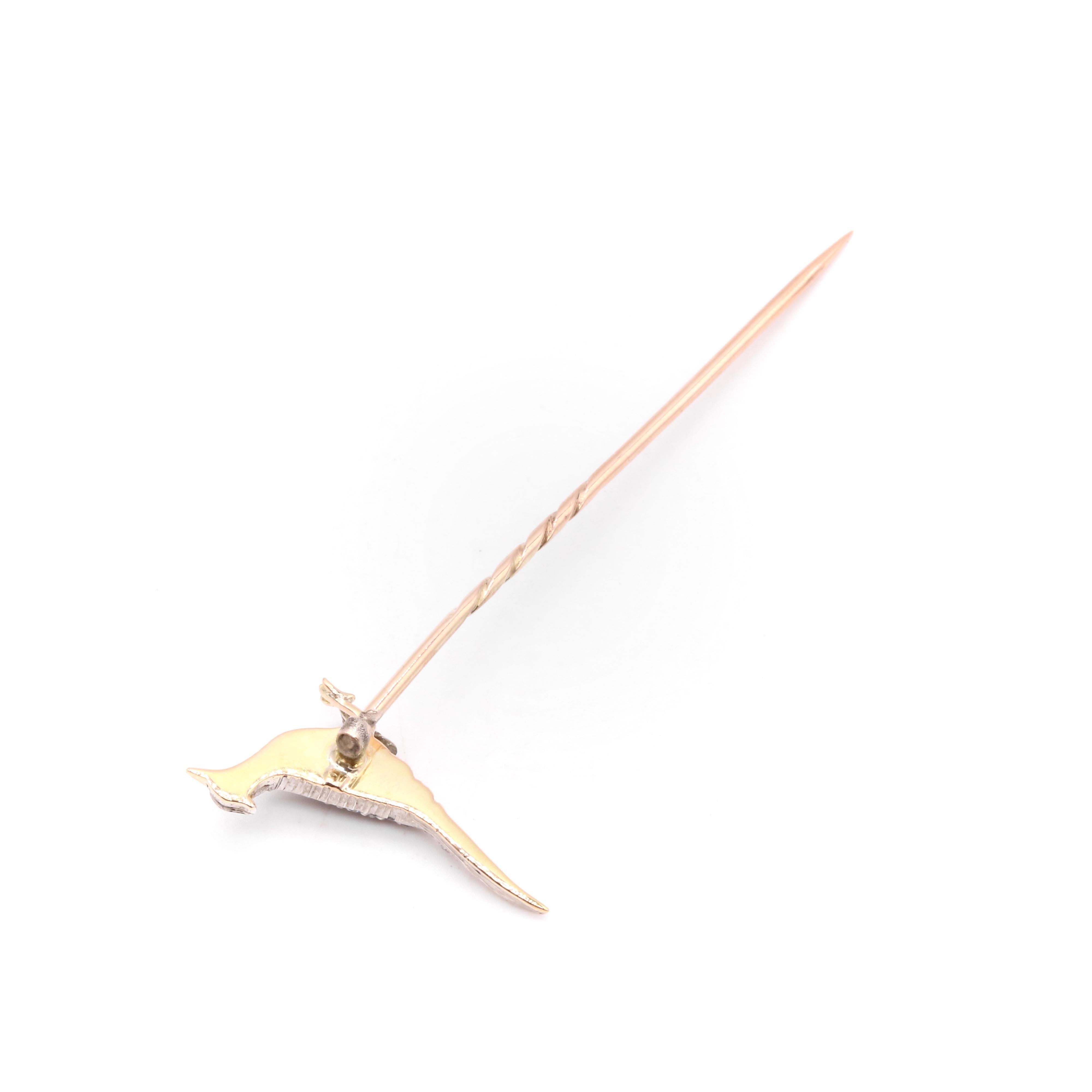 Antike viktorianische Anstecknadel mit Fasanen aus 18 Karat Gelbgold und Silber mit Diamanten im Angebot 3