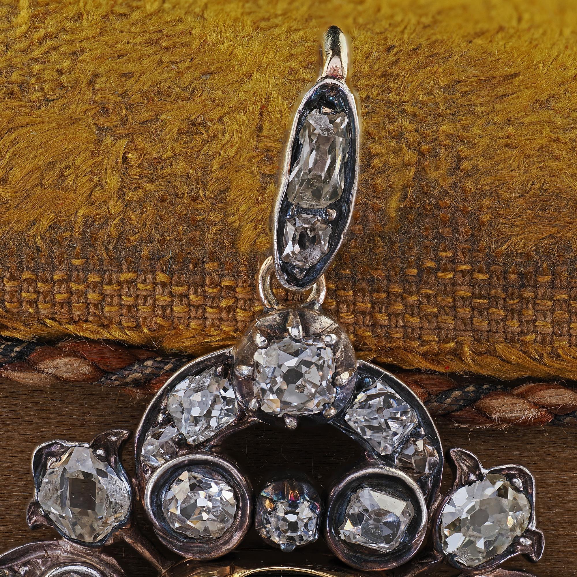Antico ciondolo vittoriano in oro giallo 18 carati e argento con diamante Old Mine e ametista In condizioni buone in vendita a Great Neck, NY