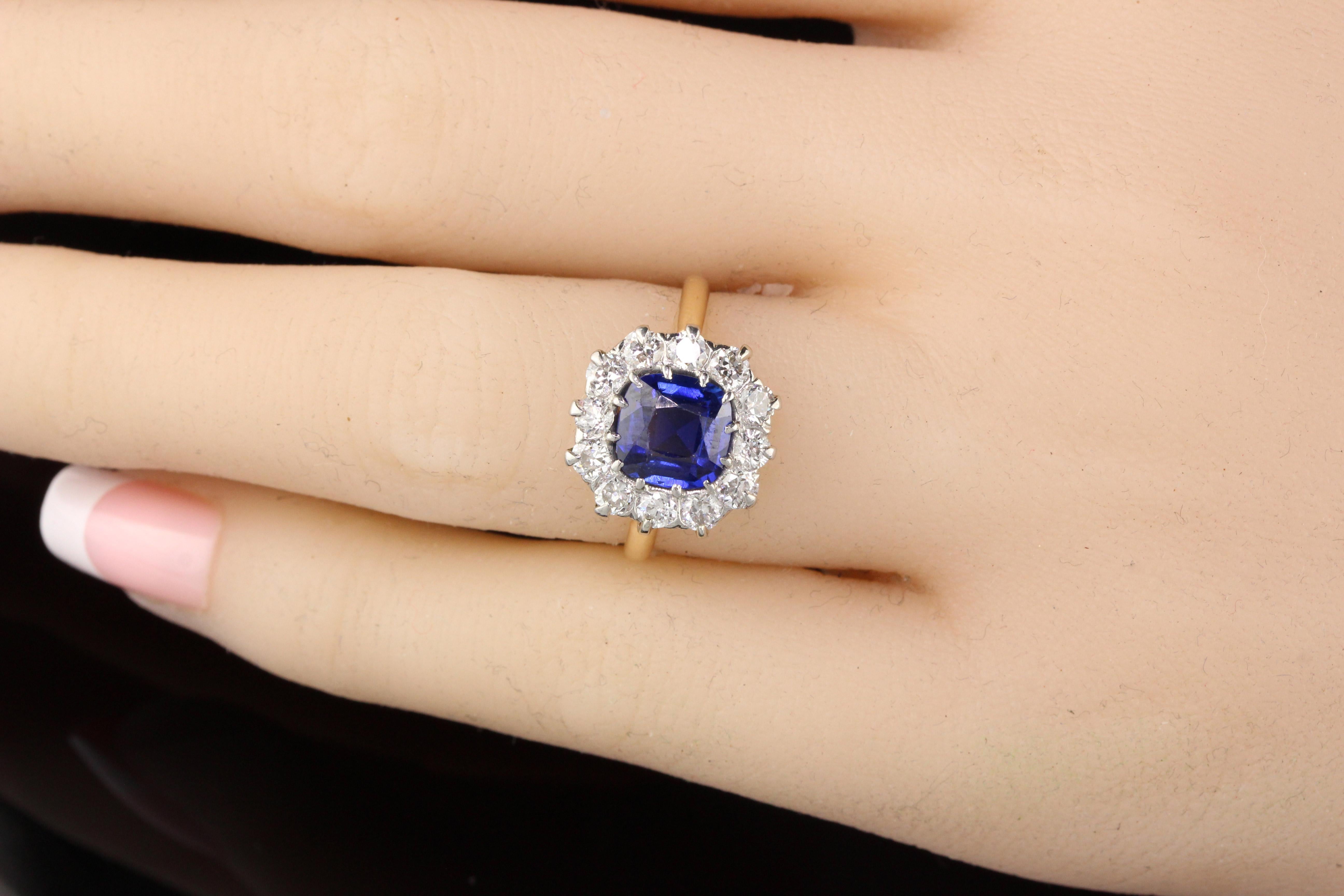 Antique Victorian 18K Yellow Gold Diamond and Sapphire Engagement Ring 2