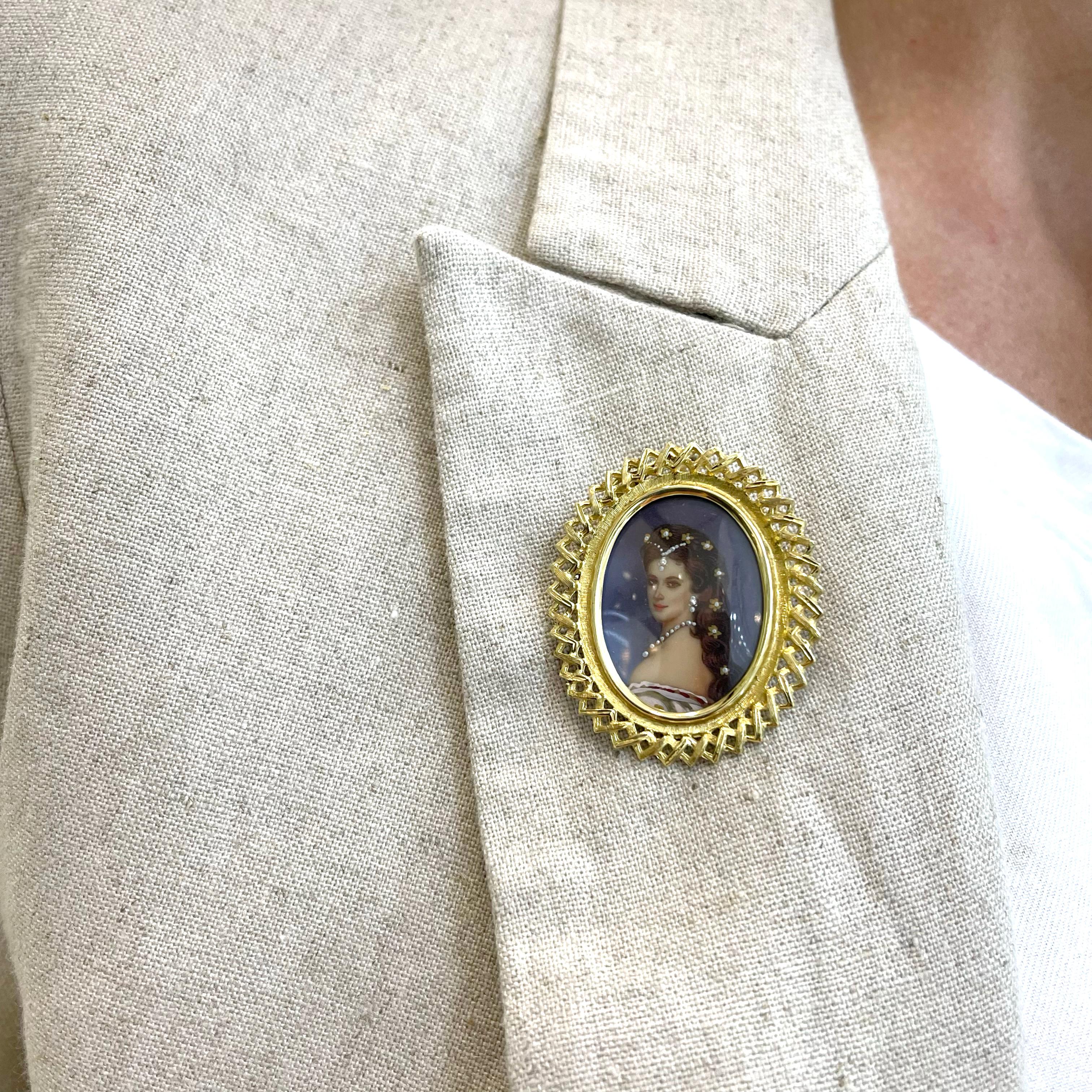 Antiker viktorianischer handbemalter Porträt-Anhänger aus 18 Karat Gelbgold mit Diamanten (Einfacher Schliff)
