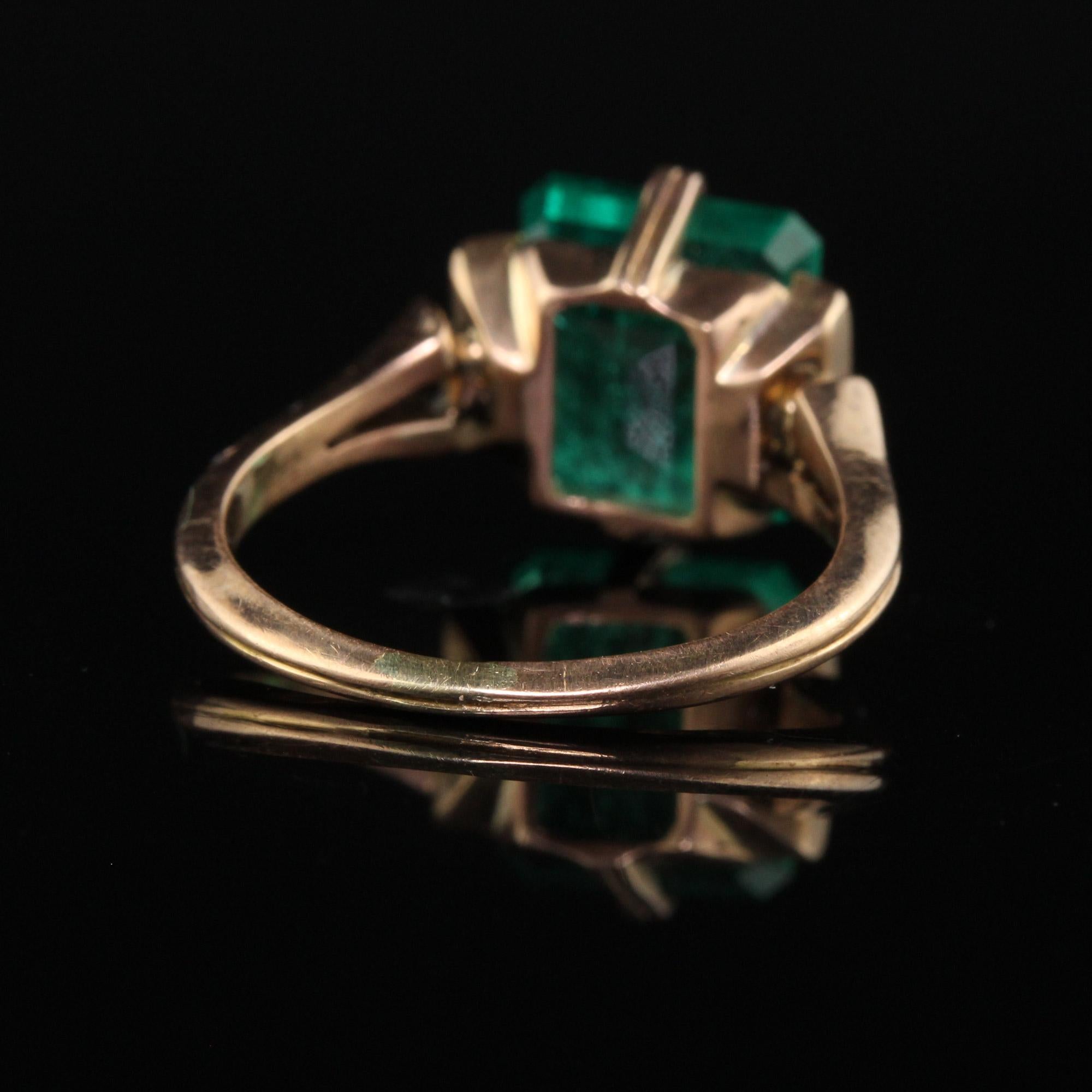 Antiker viktorianischer Verlobungsring aus 18 Karat Gelbgold mit Smaragd und Diamant - GIA Damen