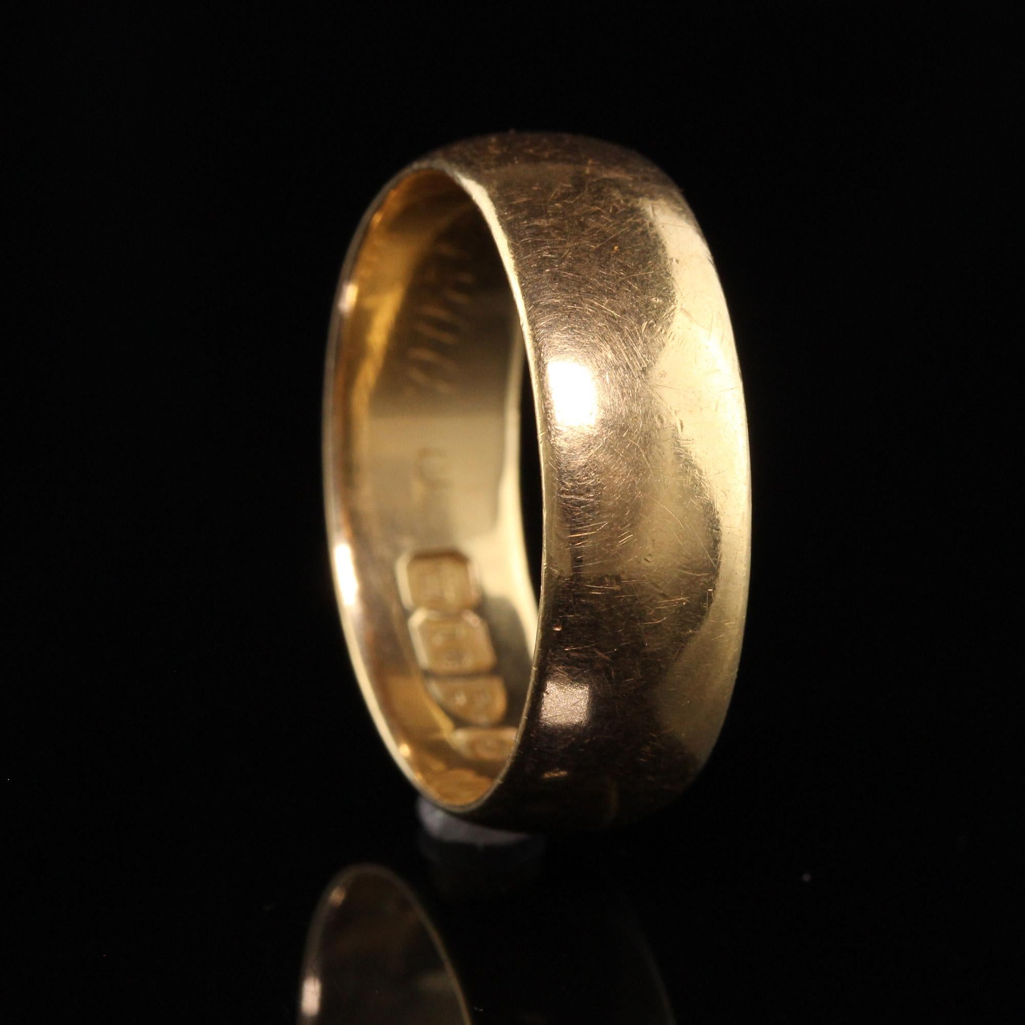 Antique Victorian 18K Yellow Gold English Wide Wedding Band - Size 10.75 In Good Condition For Sale In Great Neck, NY