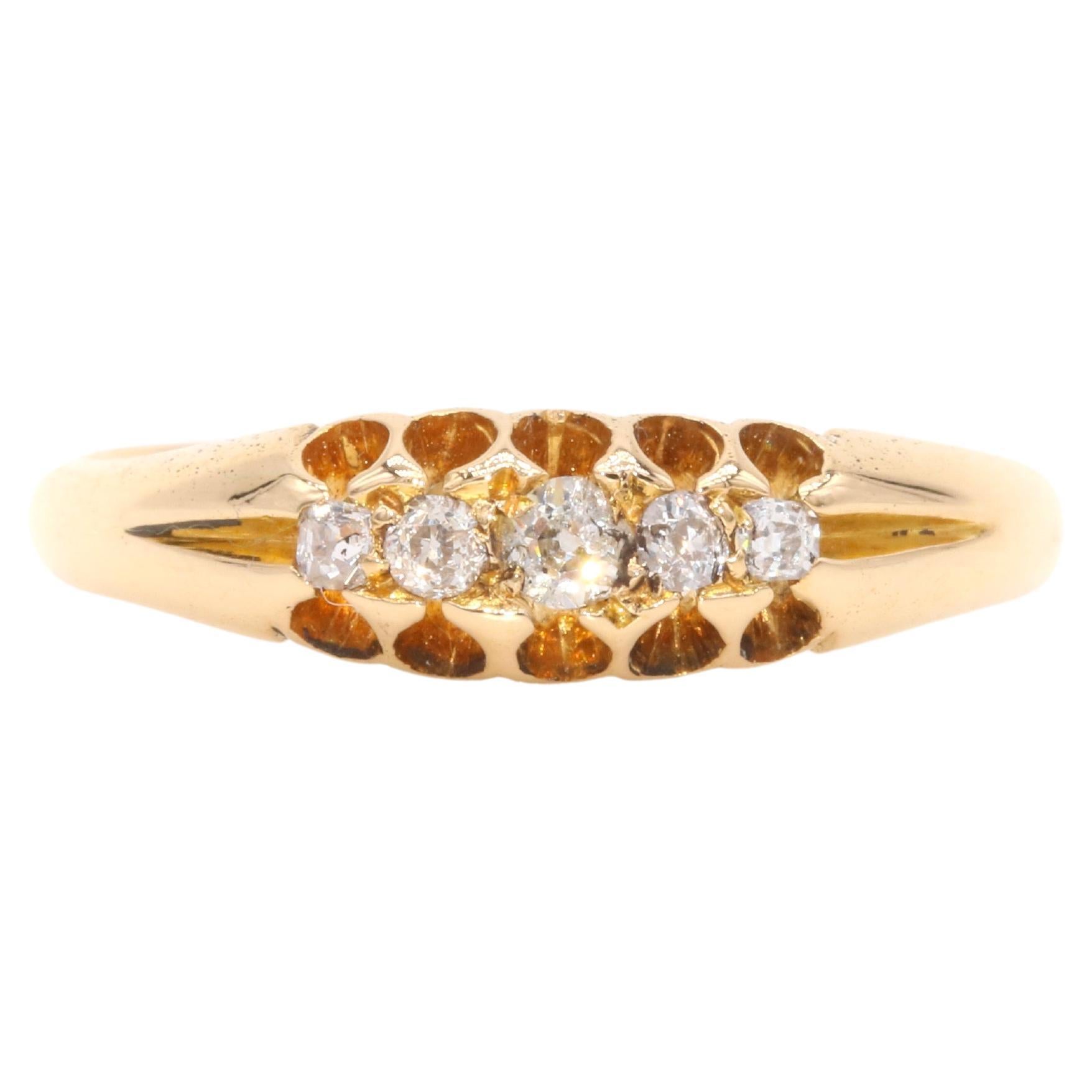 Antiguo anillo victoriano de oro amarillo de 18 quilates con 5 diamantes talla antigua