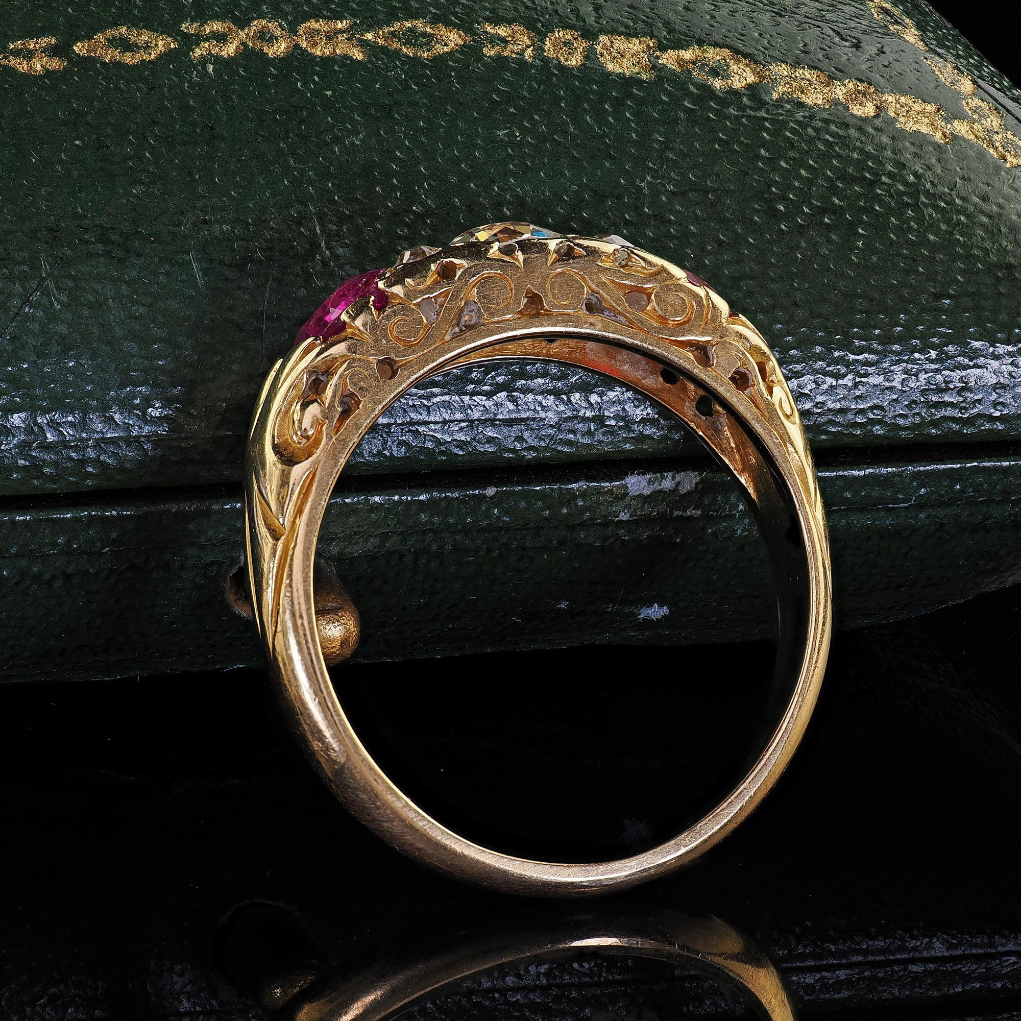 Antique Victorian 18K Yellow Gold Old Cut Diamond and Ruby Three Stone Ring For Sale 2