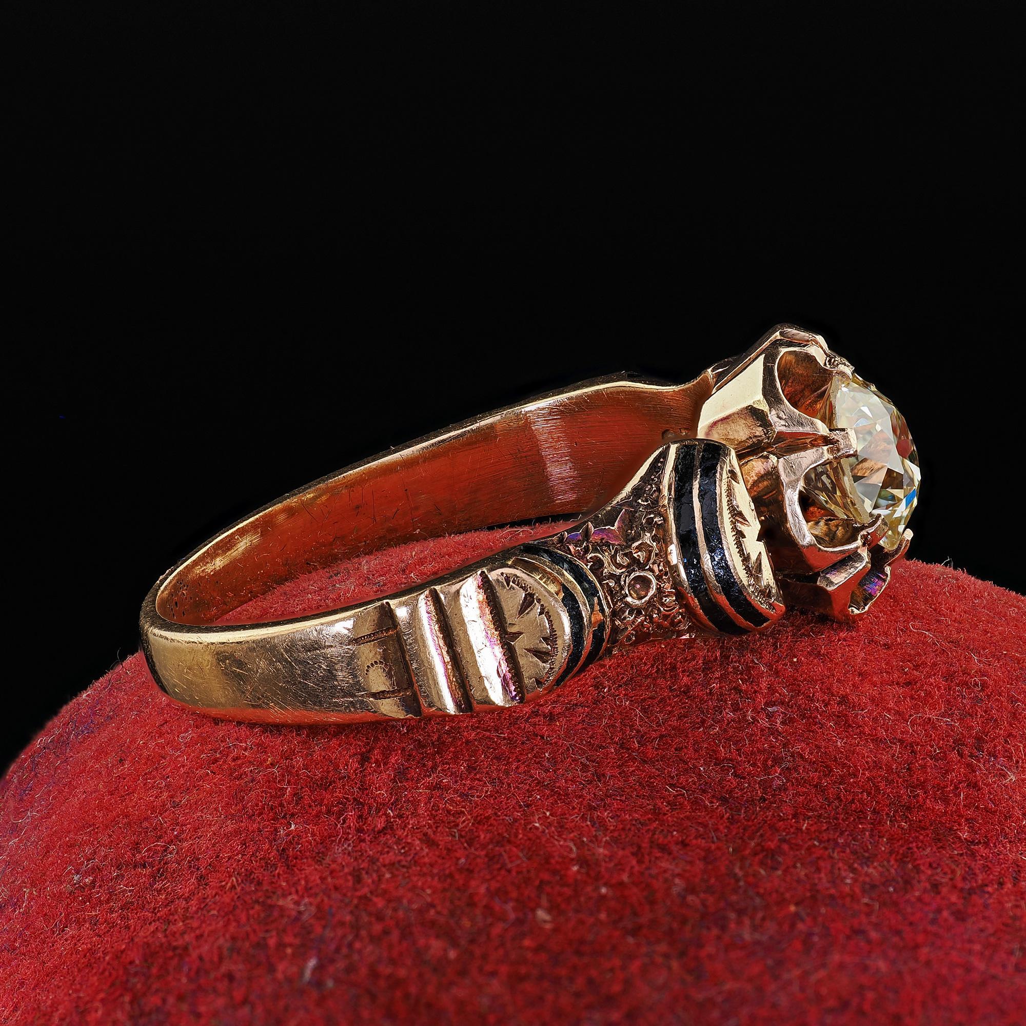 Antique Victorian 18K Yellow Gold Old Euro Diamond and Enamel Engagement Ring In Good Condition In Great Neck, NY