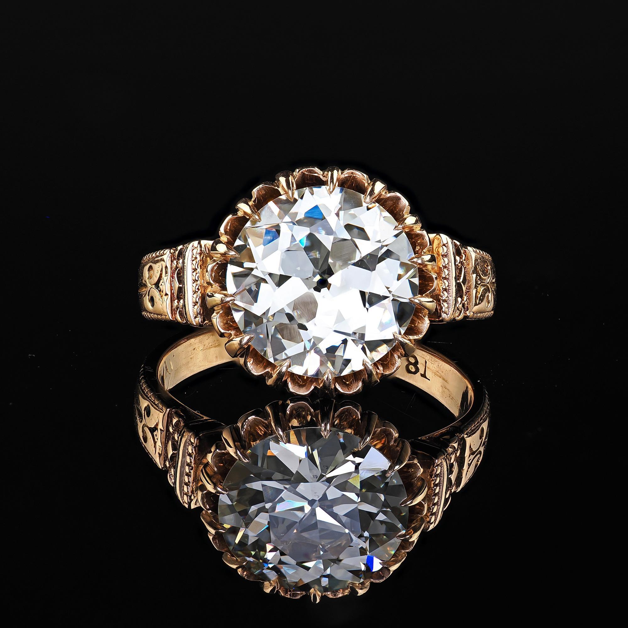 Anello di fidanzamento antico vittoriano in oro giallo 18 carati con diamante europeo - GIA in vendita 1