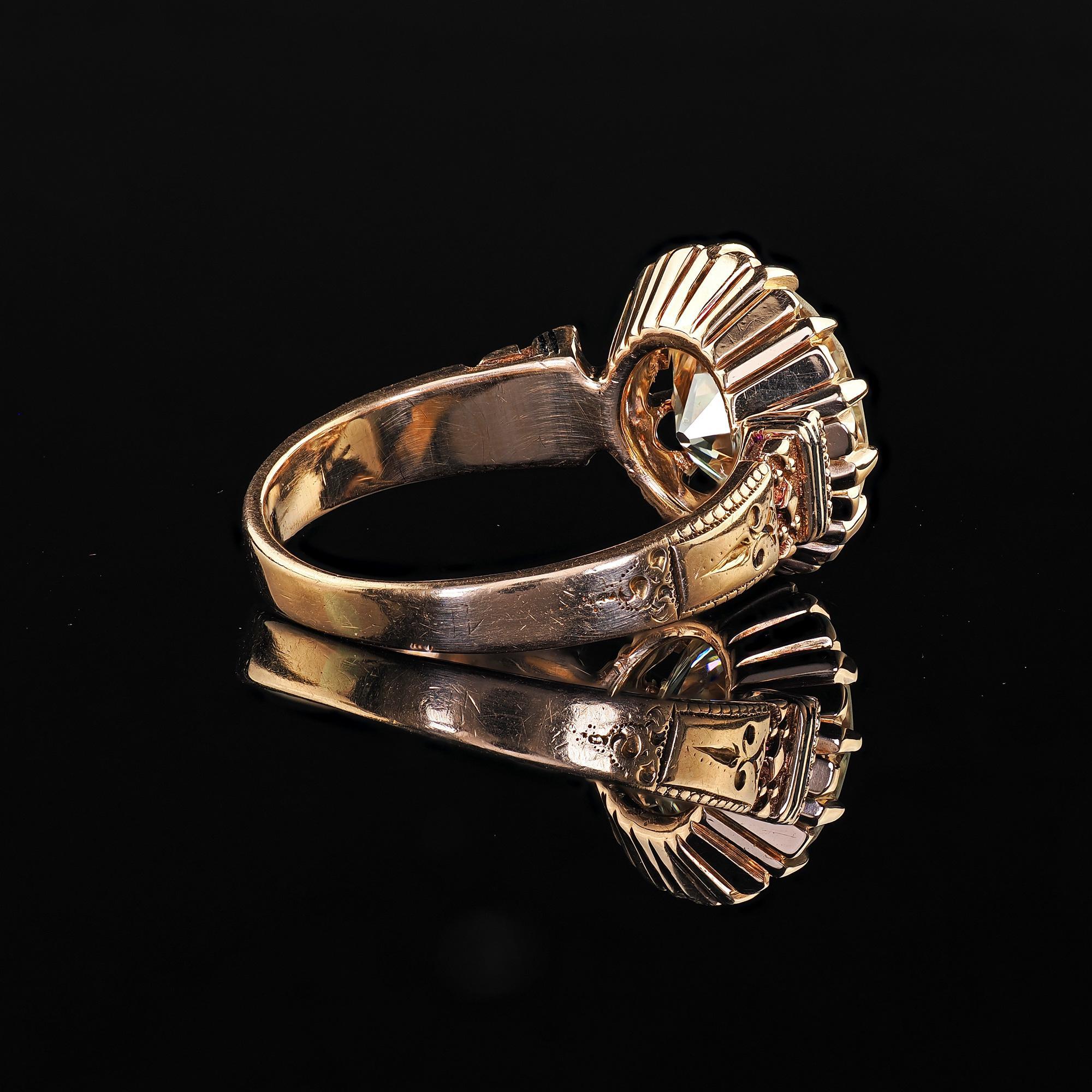 Anello di fidanzamento antico vittoriano in oro giallo 18 carati con diamante europeo - GIA in vendita 2