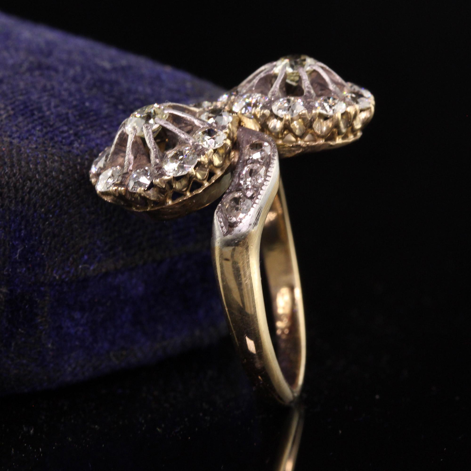 Antique Victorian 18K Yellow Gold Old European Diamond Toi et Moi Ring For Sale 6