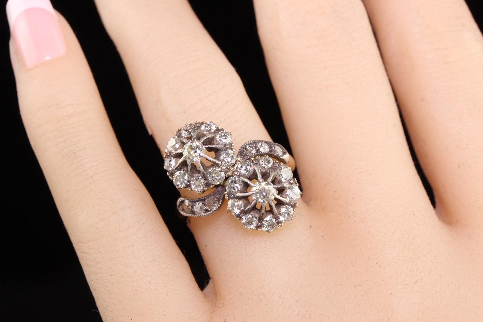 Antique Victorian 18K Yellow Gold Old European Diamond Toi et Moi Ring For Sale 2