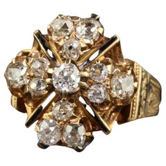 Antiker viktorianischer Cocktailring aus 18 Karat Gelbgold mit Diamanten im alten Minenschliff und Emaille