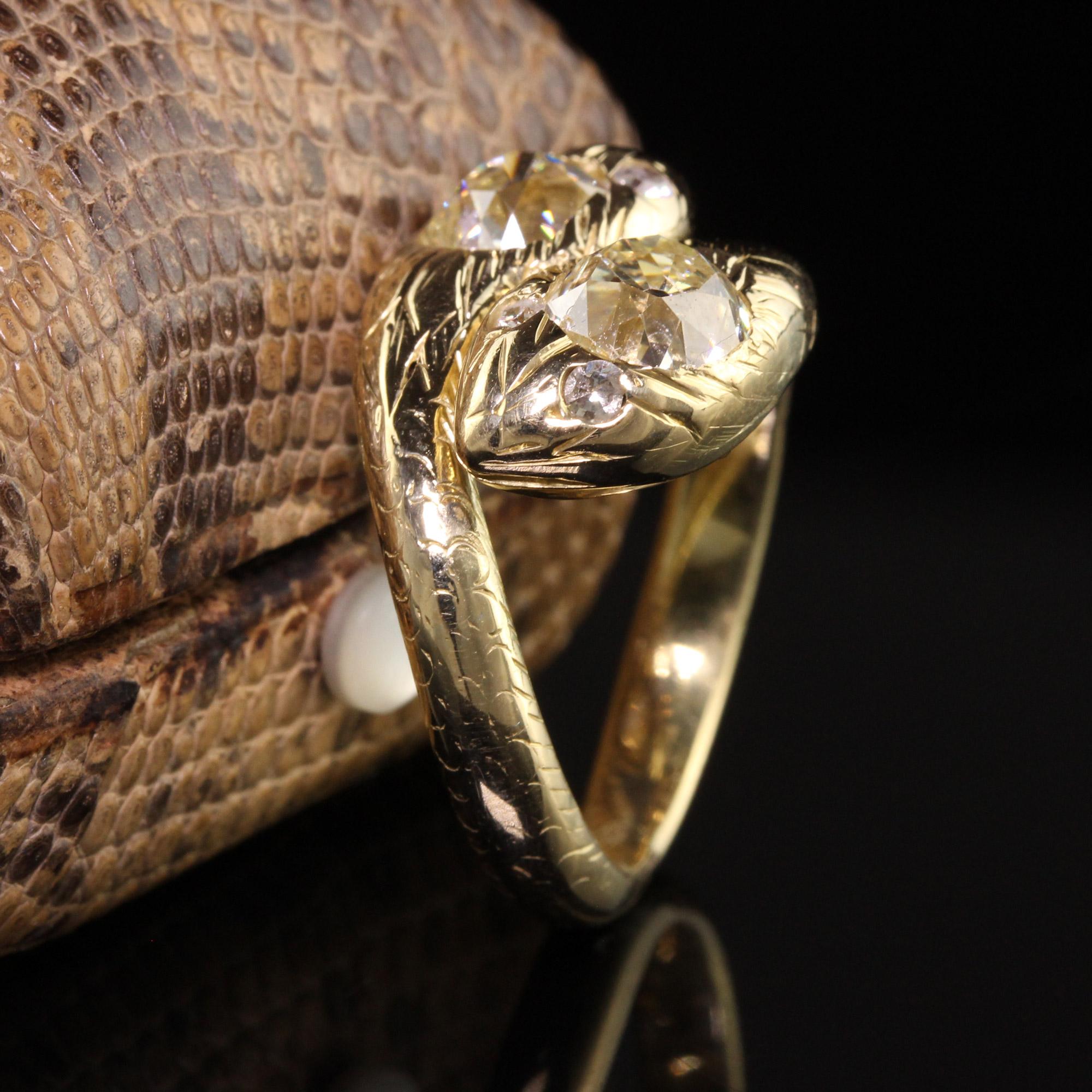 Antique Victorian 18k Yellow Gold Old Mine Cut Diamond Double Snake Ring In Good Condition For Sale In Great Neck, NY