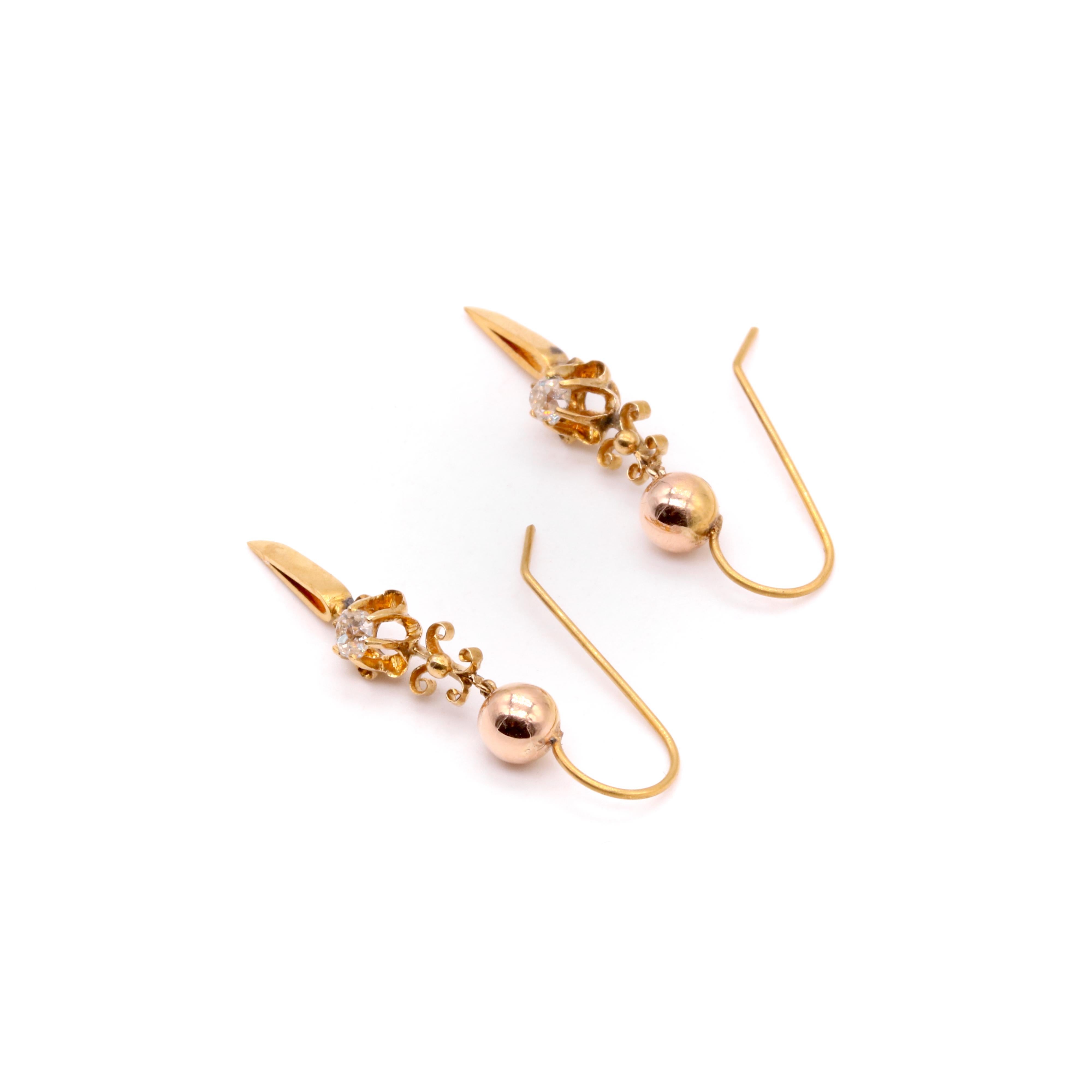 Antique Victorian 18K Yellow Gold Old Mine Cut Diamond Drop Earrings For Sale 4
