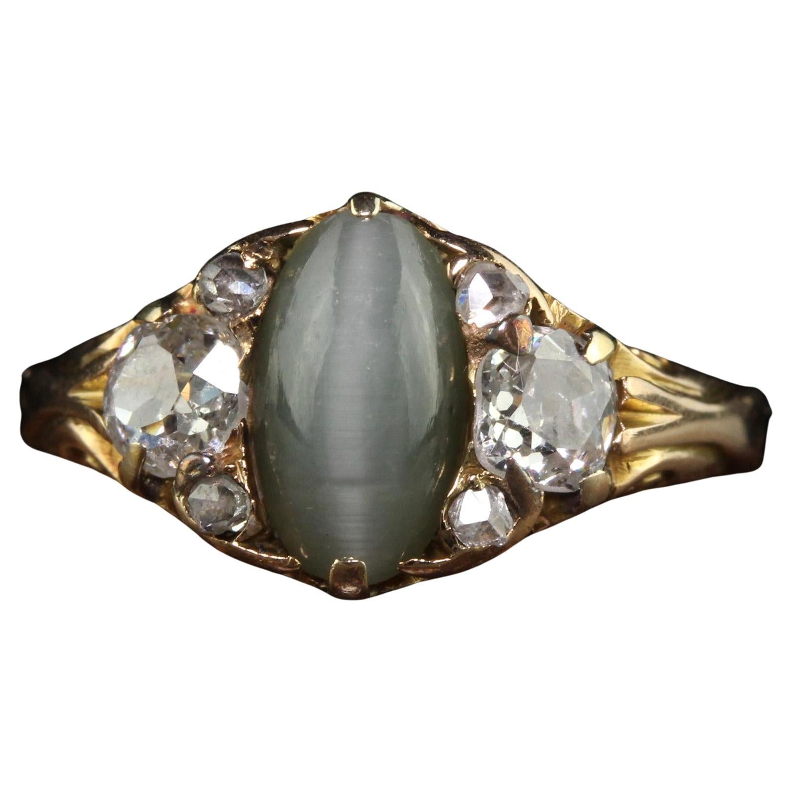 Antiker viktorianischer Chrysoberyll-Ring aus 18 Karat Gelbgold mit Diamanten im alten Minenschliff und Katzenauge im Angebot