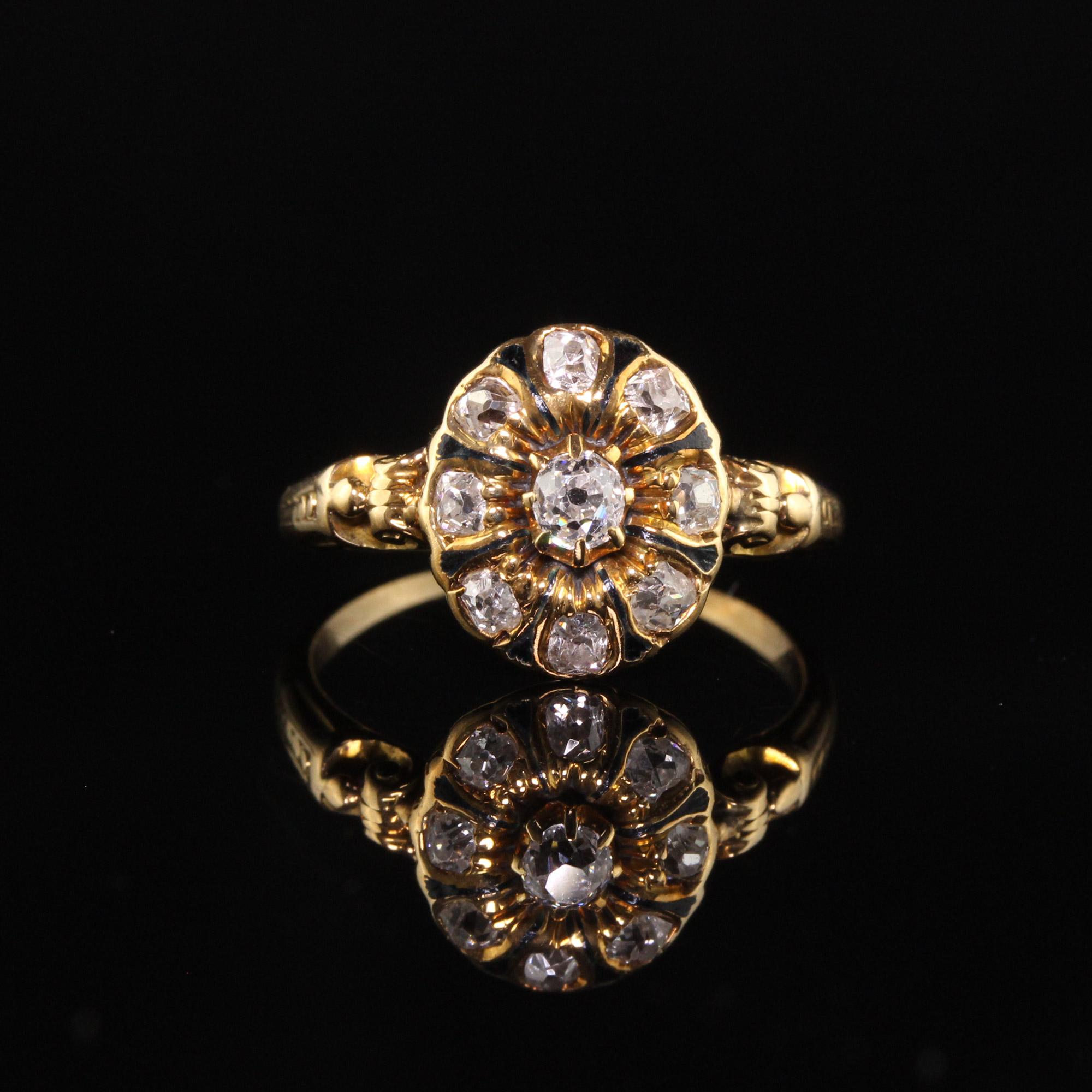 Antiker viktorianischer Verlobungsring aus 18 Karat Gelbgold mit Diamant und Emaille im alten Minenschliff (Alteuropäischer Brillantschliff)