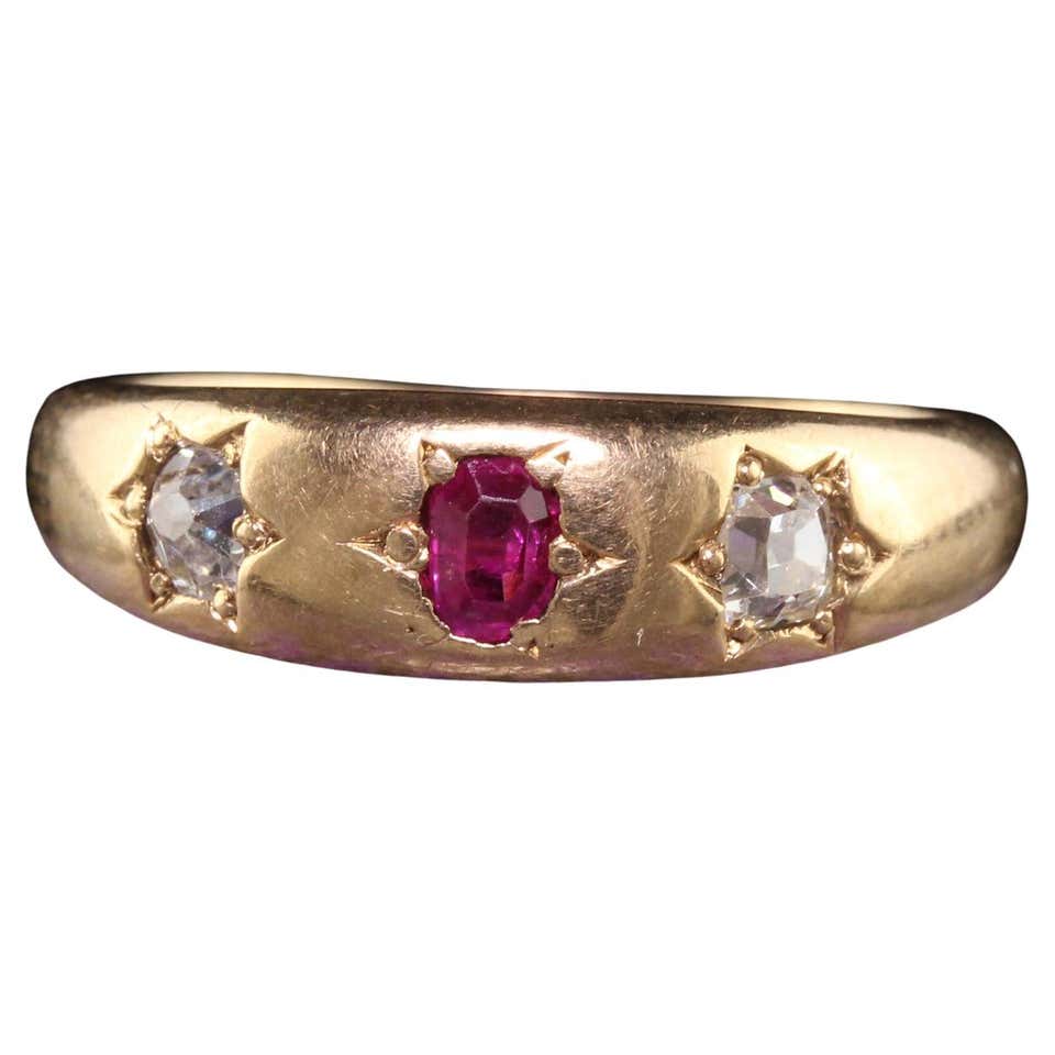 Bezel-Set Ruby and Diamond Yellow Gold/White Gold Ring at 1stDibs ...