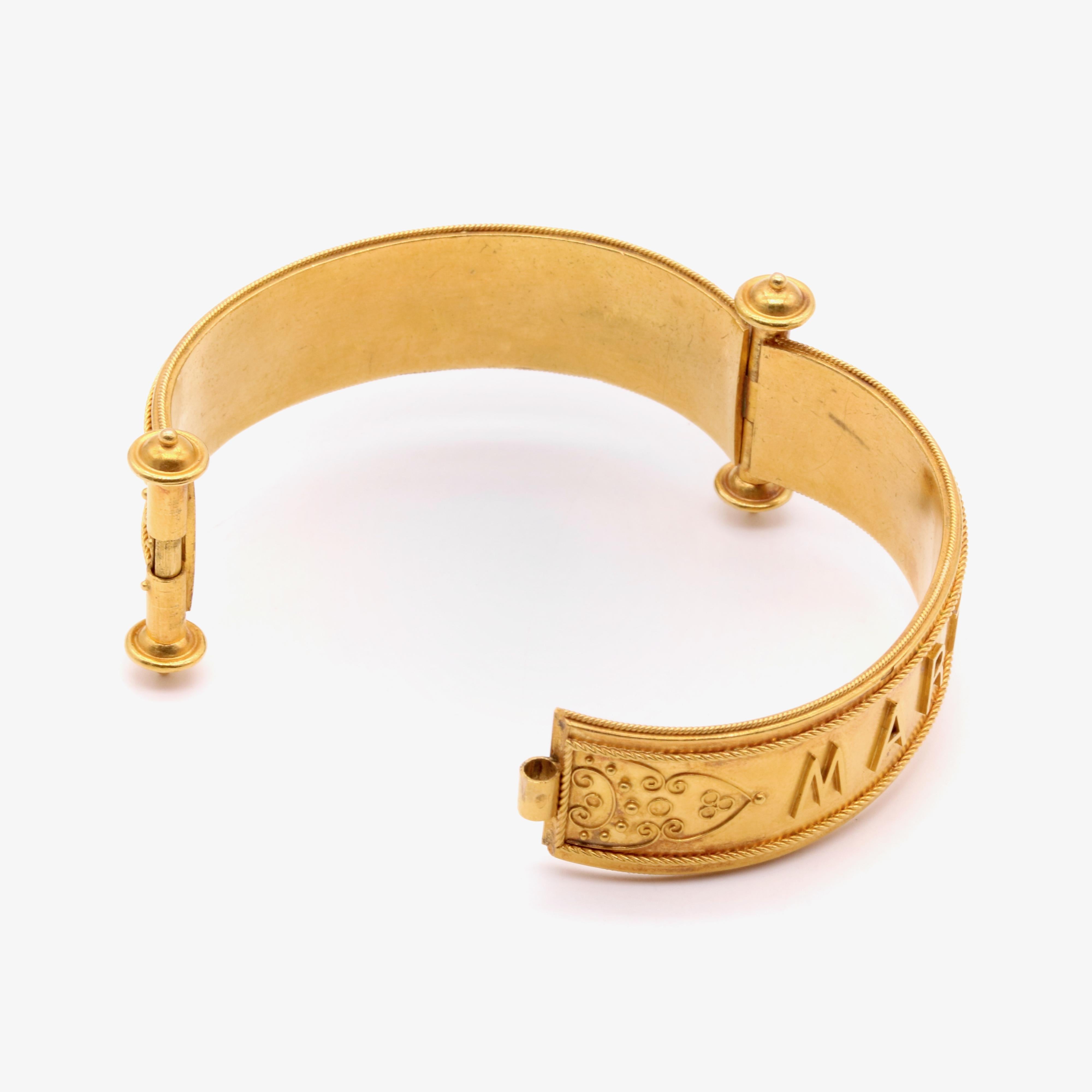 Antique Victorian 18K Yellow Gold ‘Roma’ Etruscan Revival Bangle, in Fitted Case For Sale 8