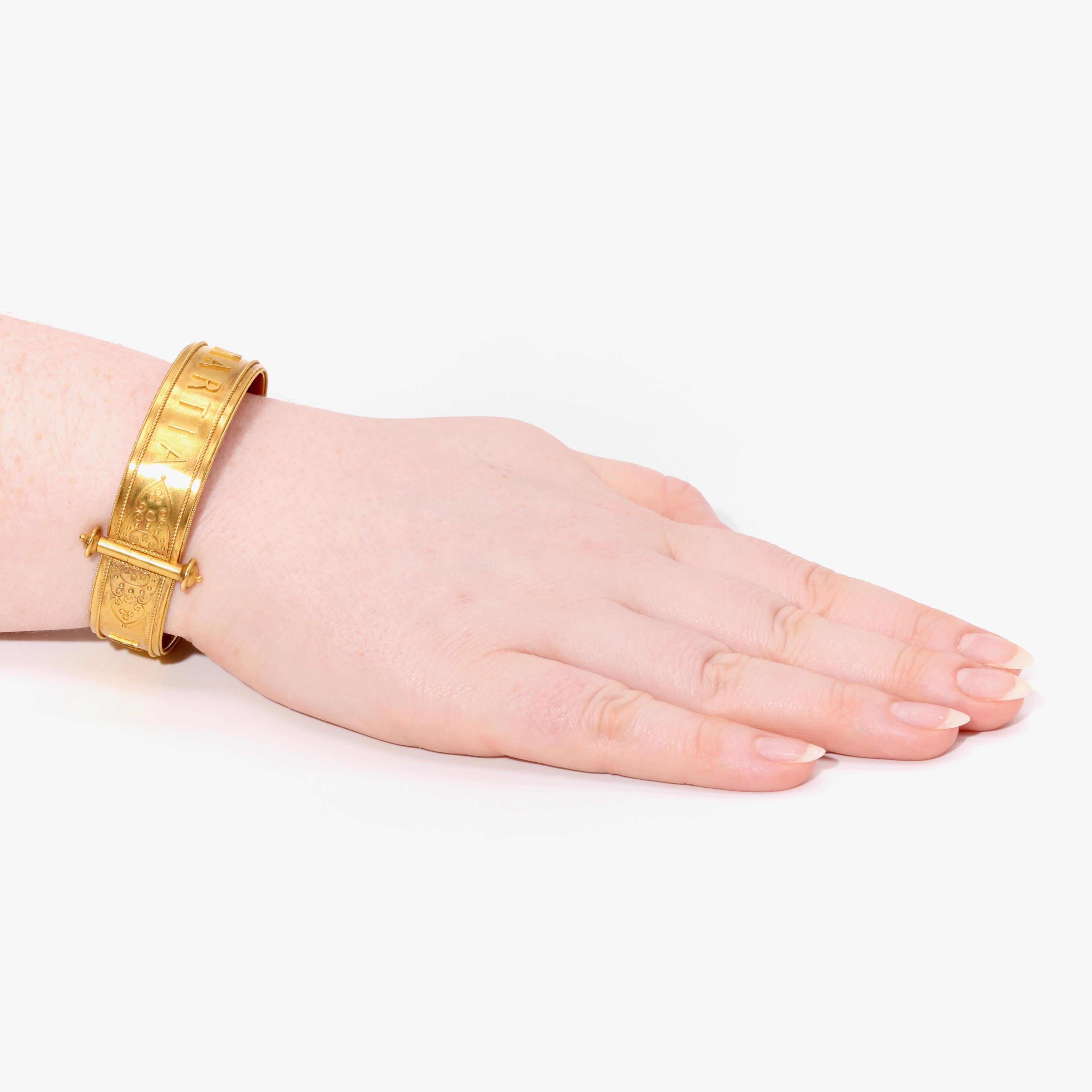 Antique Victorian 18K Yellow Gold ‘Roma’ Etruscan Revival Bangle, in Fitted Case For Sale 9