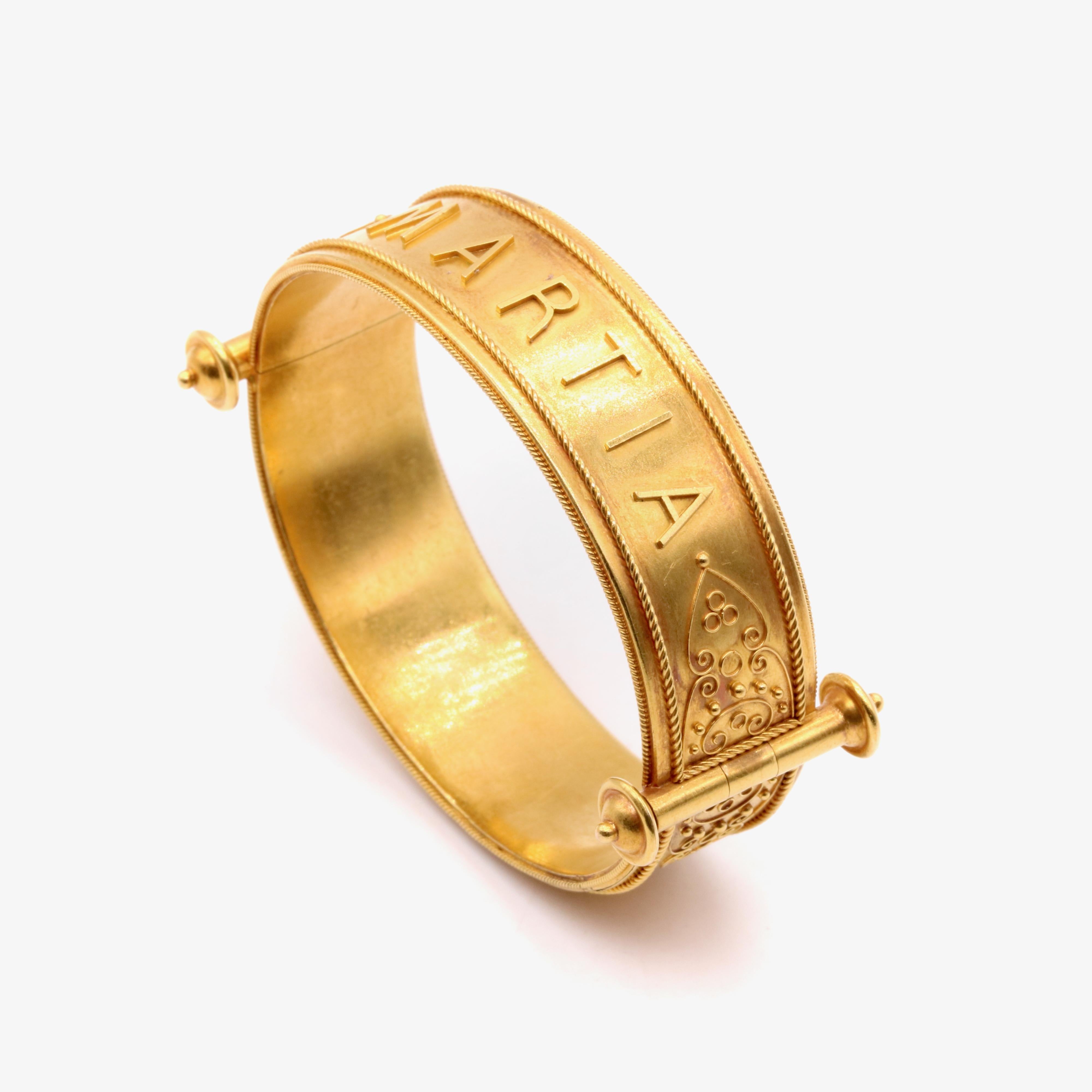 Antique Victorian 18K Yellow Gold ‘Roma’ Etruscan Revival Bangle, in Fitted Case For Sale 3