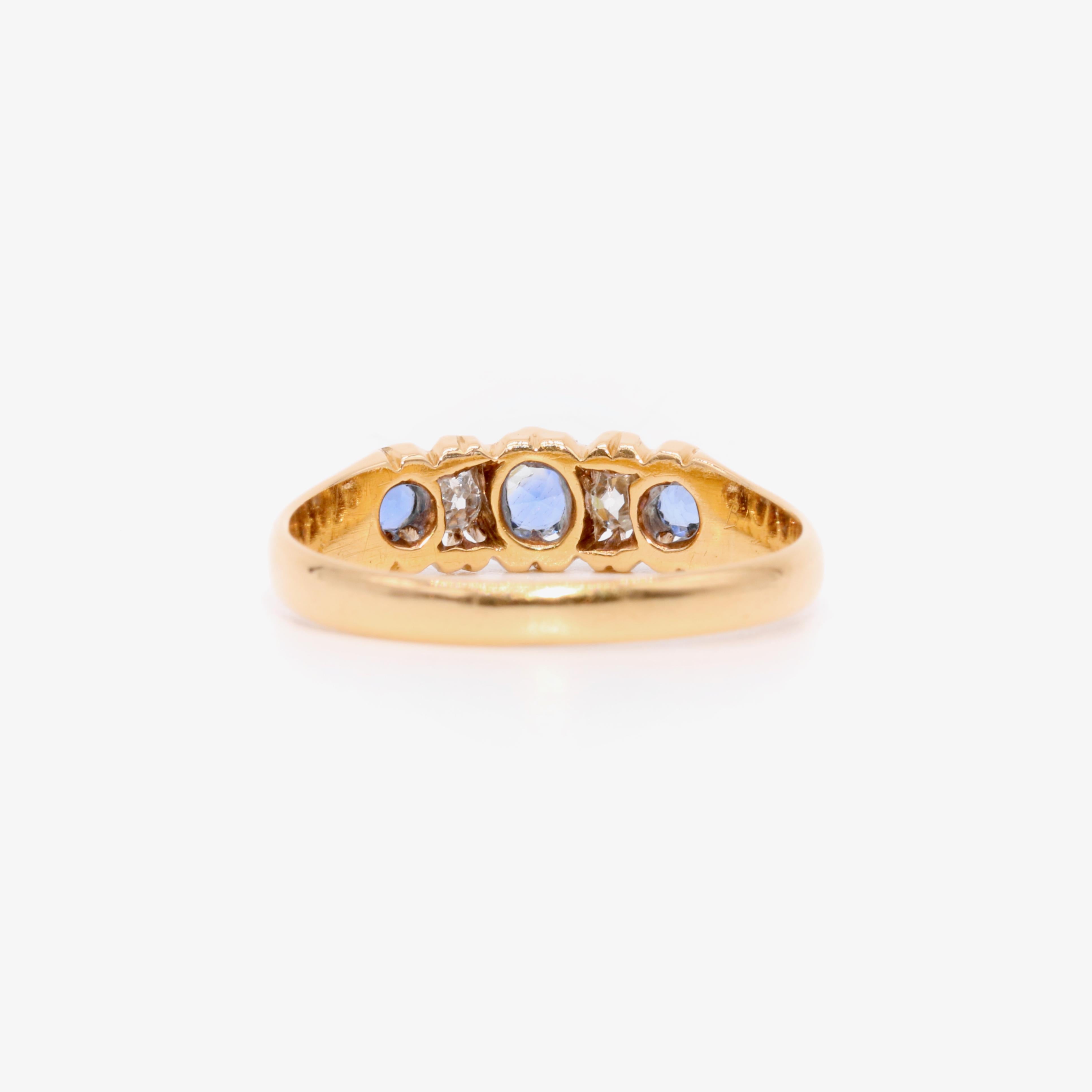 Antique Victorian 18K Yellow Gold Sapphire and Old Cut Diamond 5 Stone Ring For Sale 1