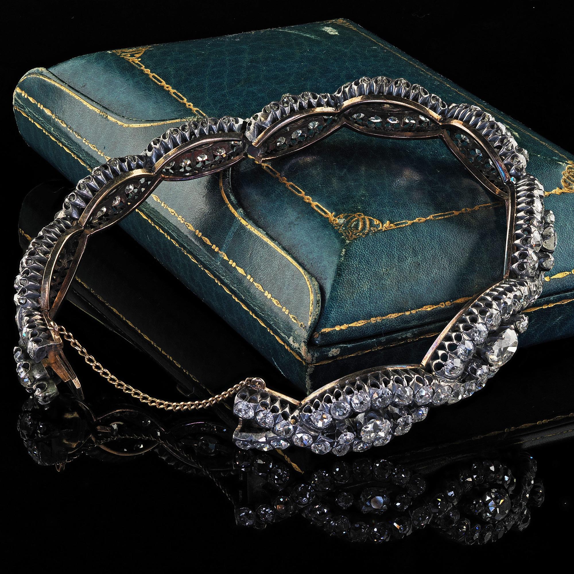 Antique Victorian 18K Yellow Gold Silver Old Mine Diamond Eternity Bangle For Sale 3
